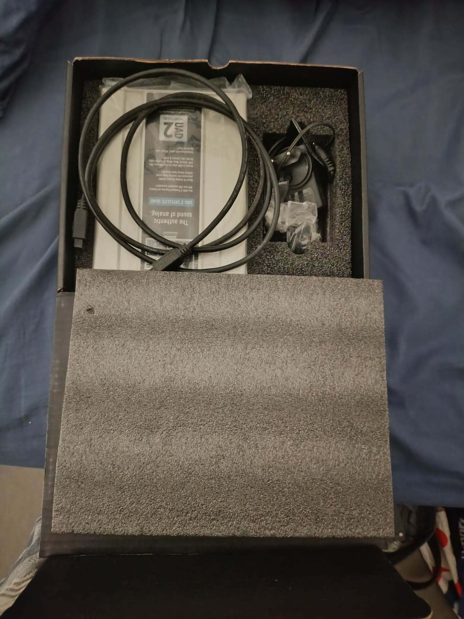 Universal Audio UAD-2 Satellite (35763)
