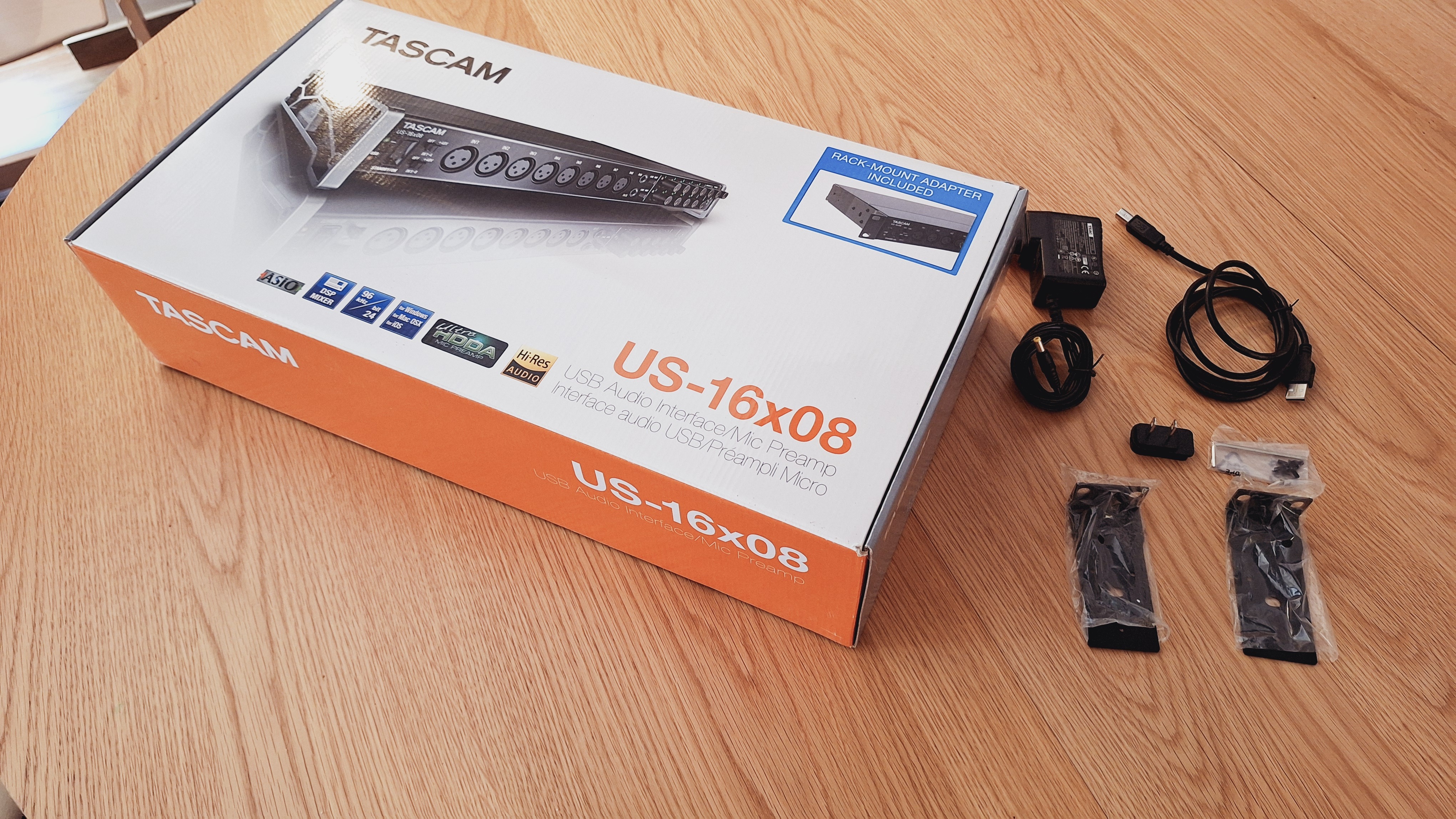 Carte son Tascam 16x08