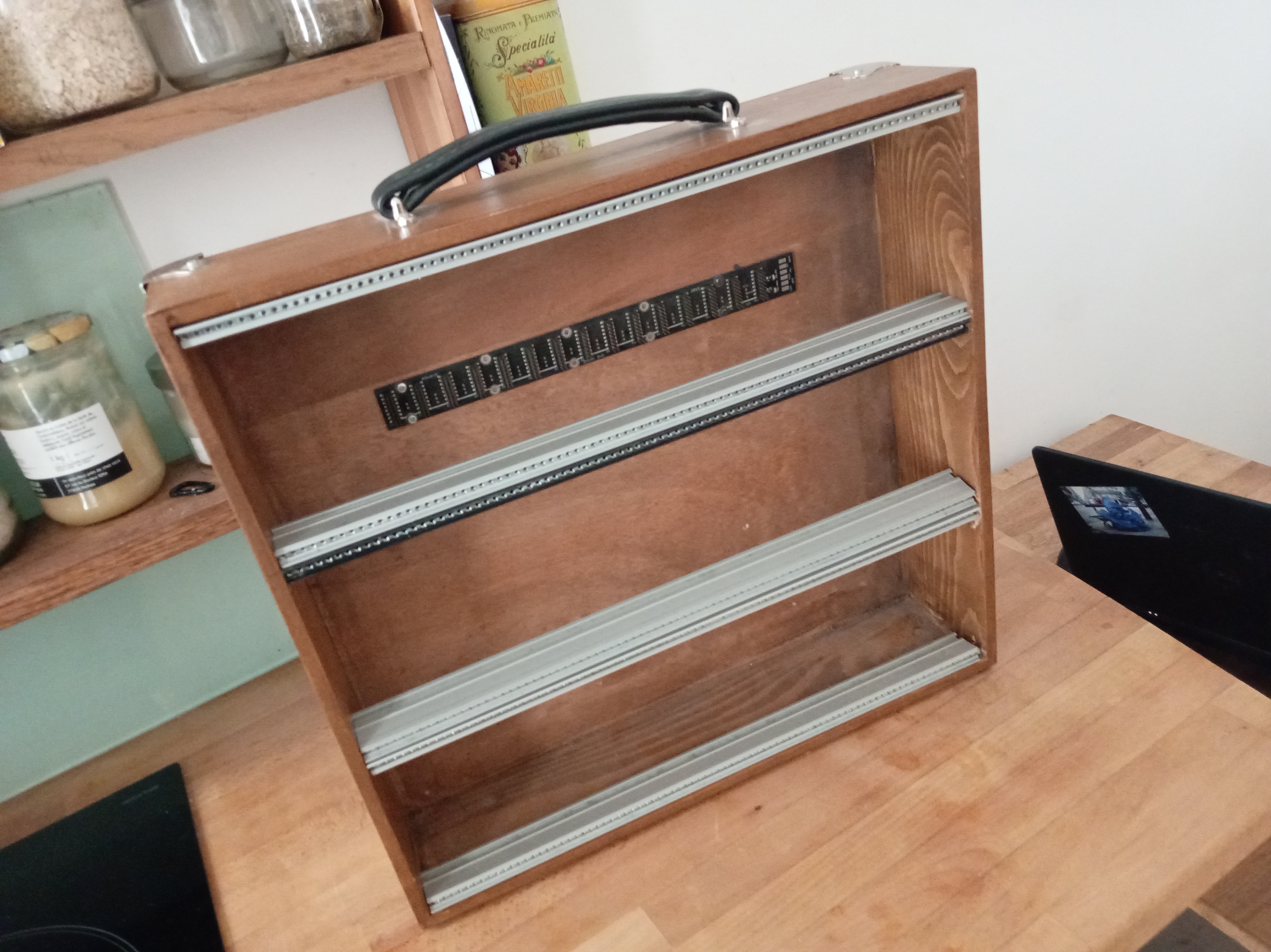 Case 9U 84hp