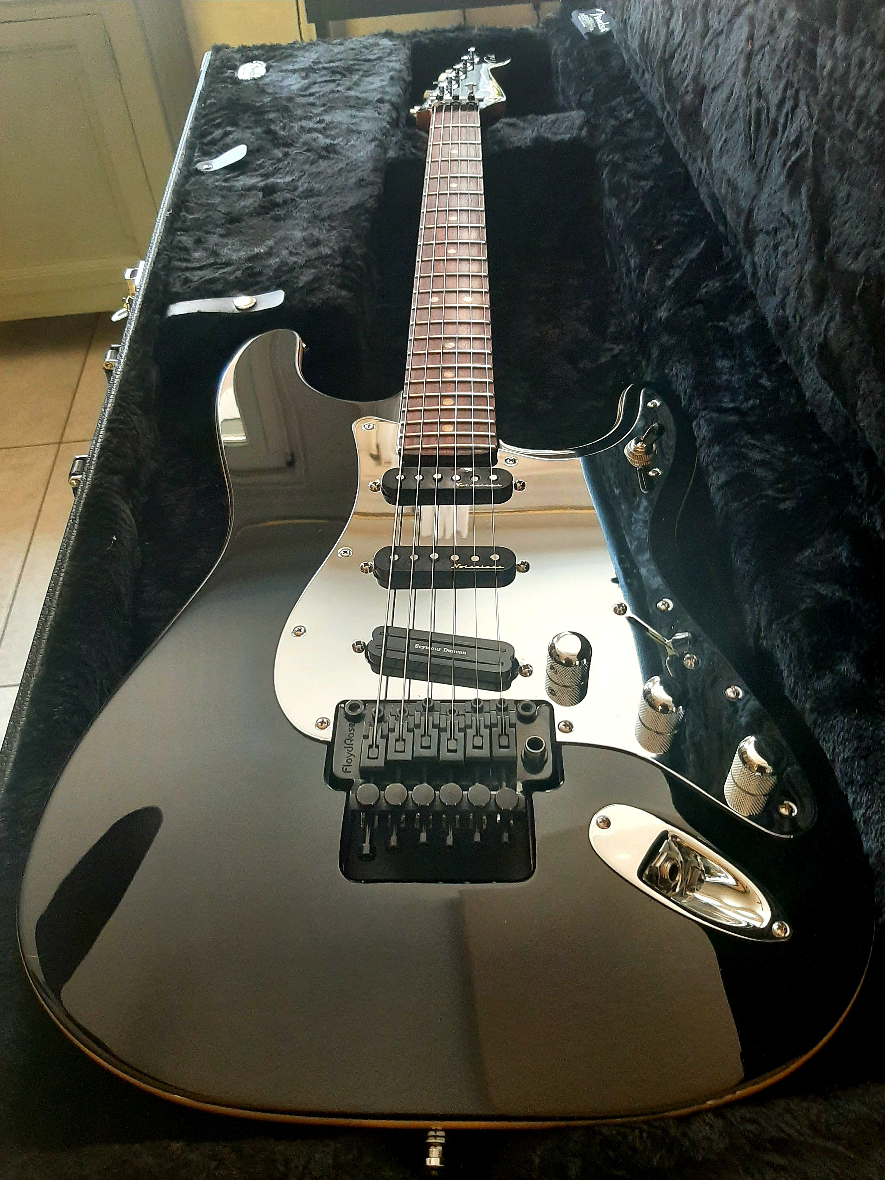 Fender Tom Morello Stratocaster (80541)