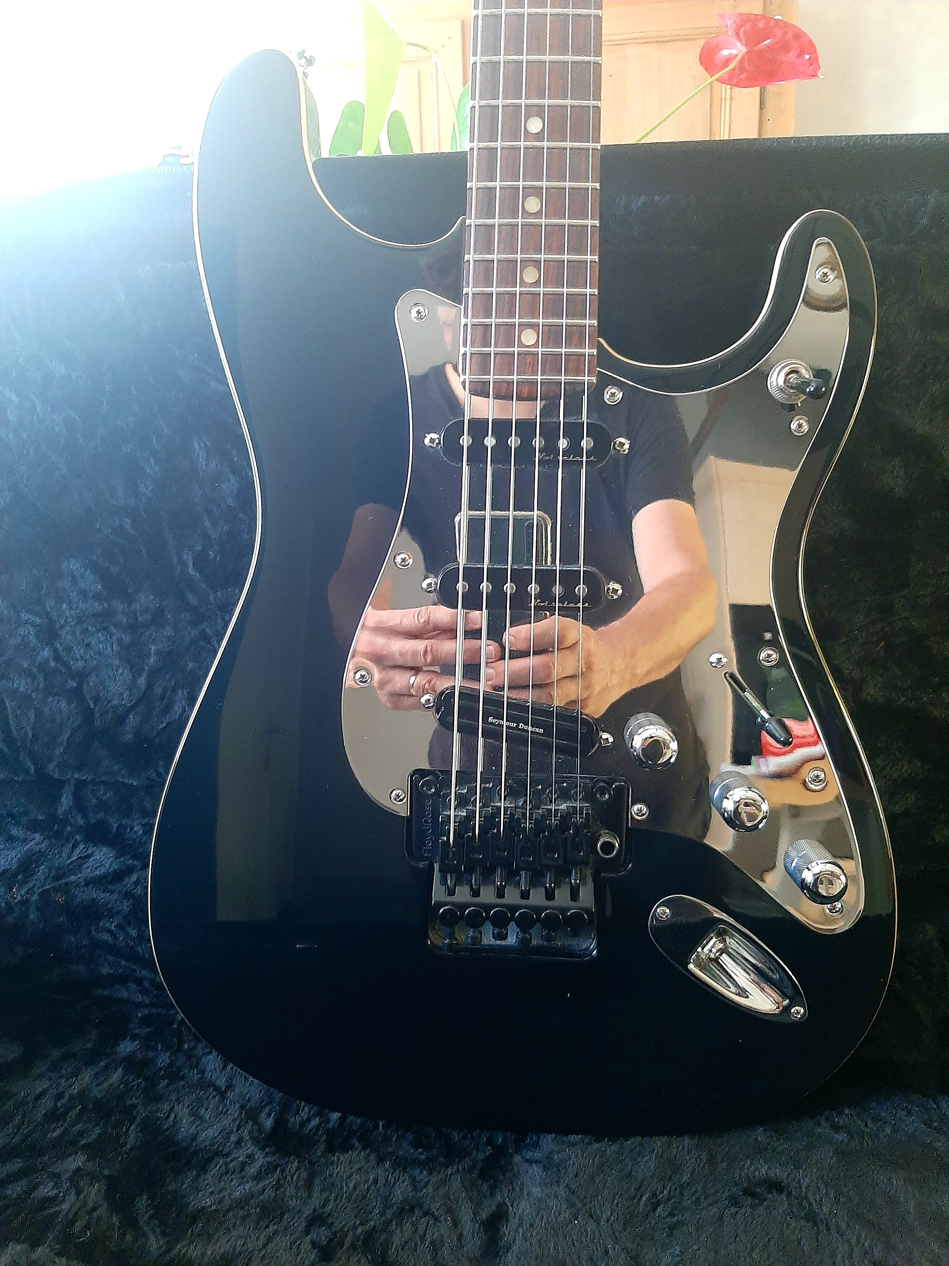 Fender Tom Morello Stratocaster (6471)