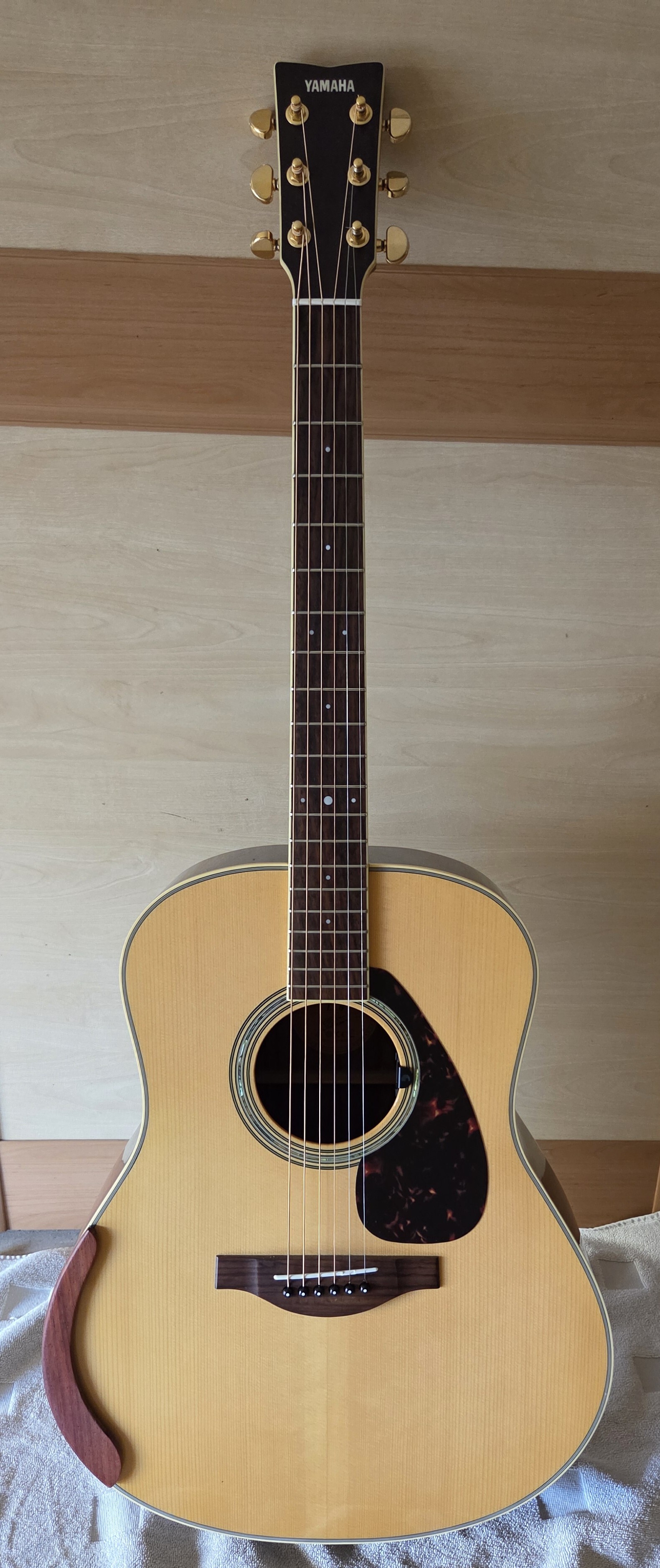 guitare electro acoustique YAMAHA LL6 