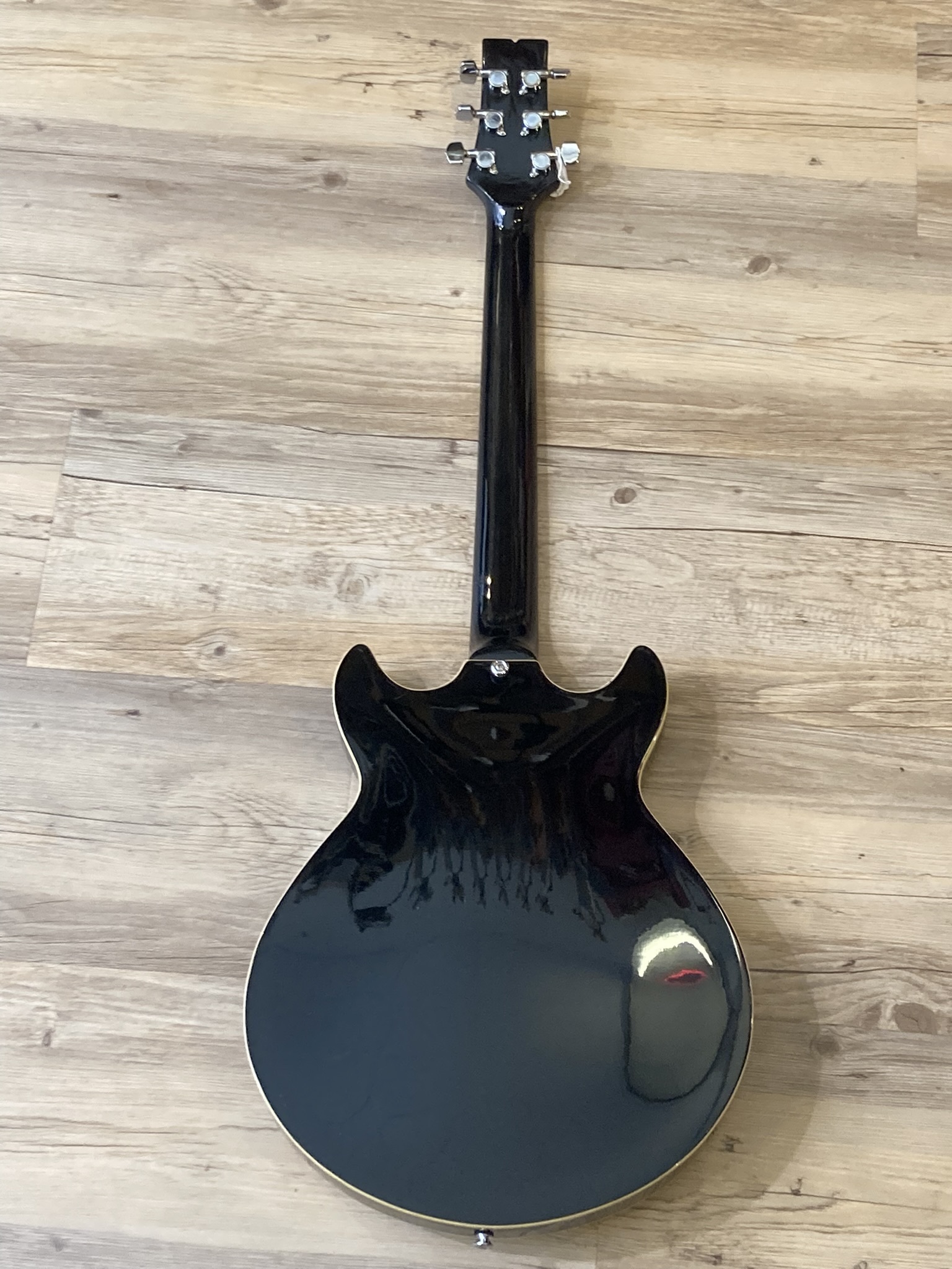 Ibanez AM50  (60633)