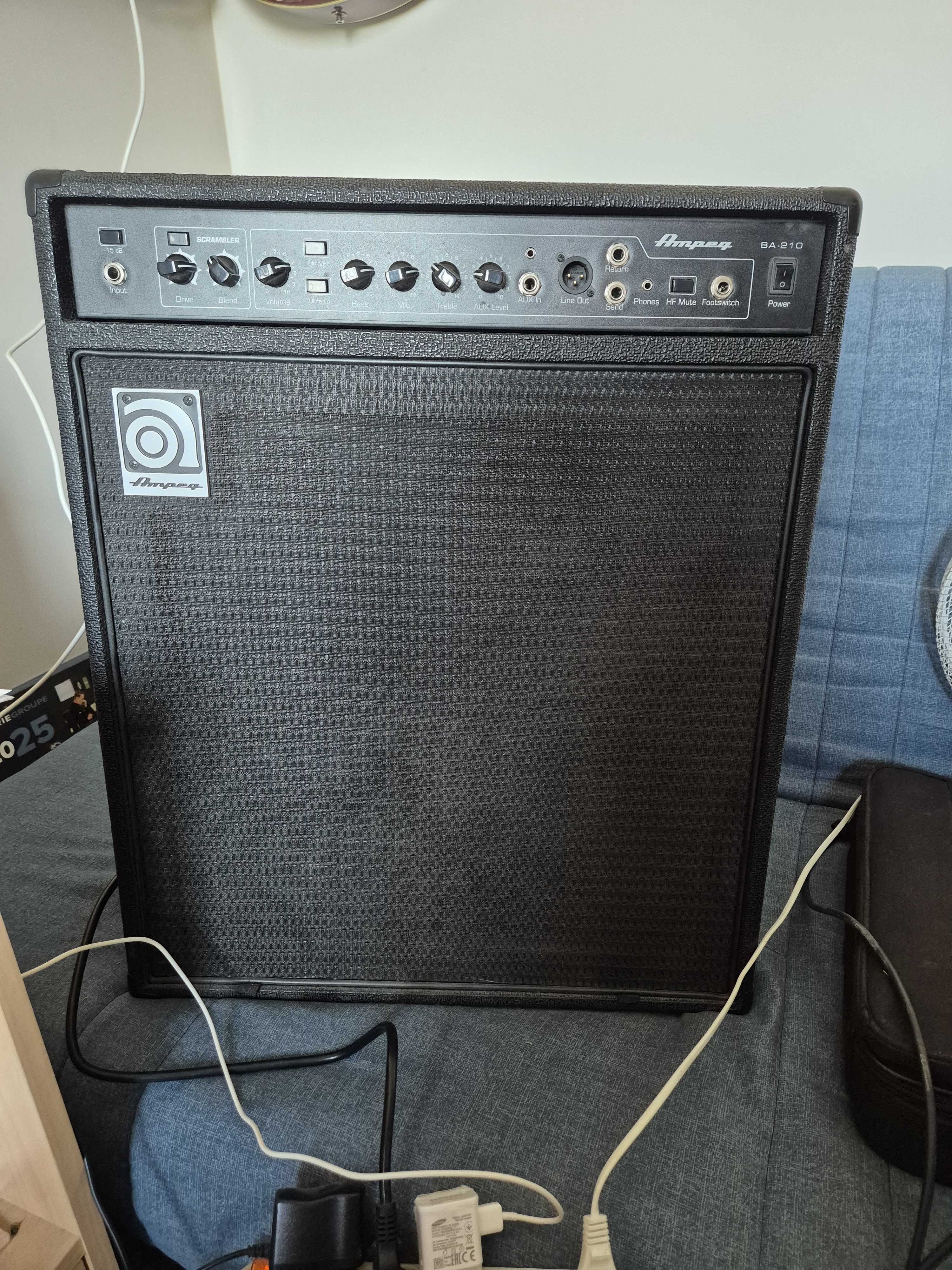 Ampeg ba 210 avec housse