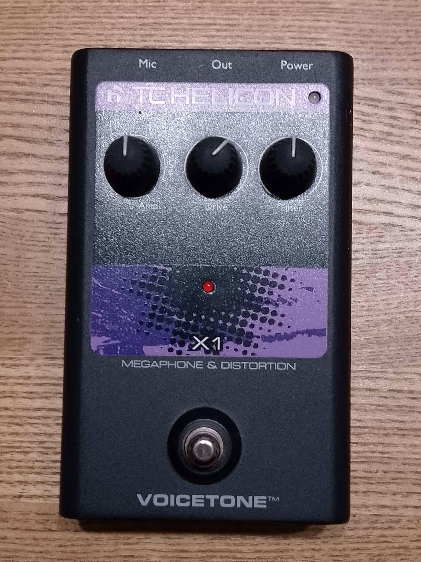Vends TC-Helicon Voicetone X1