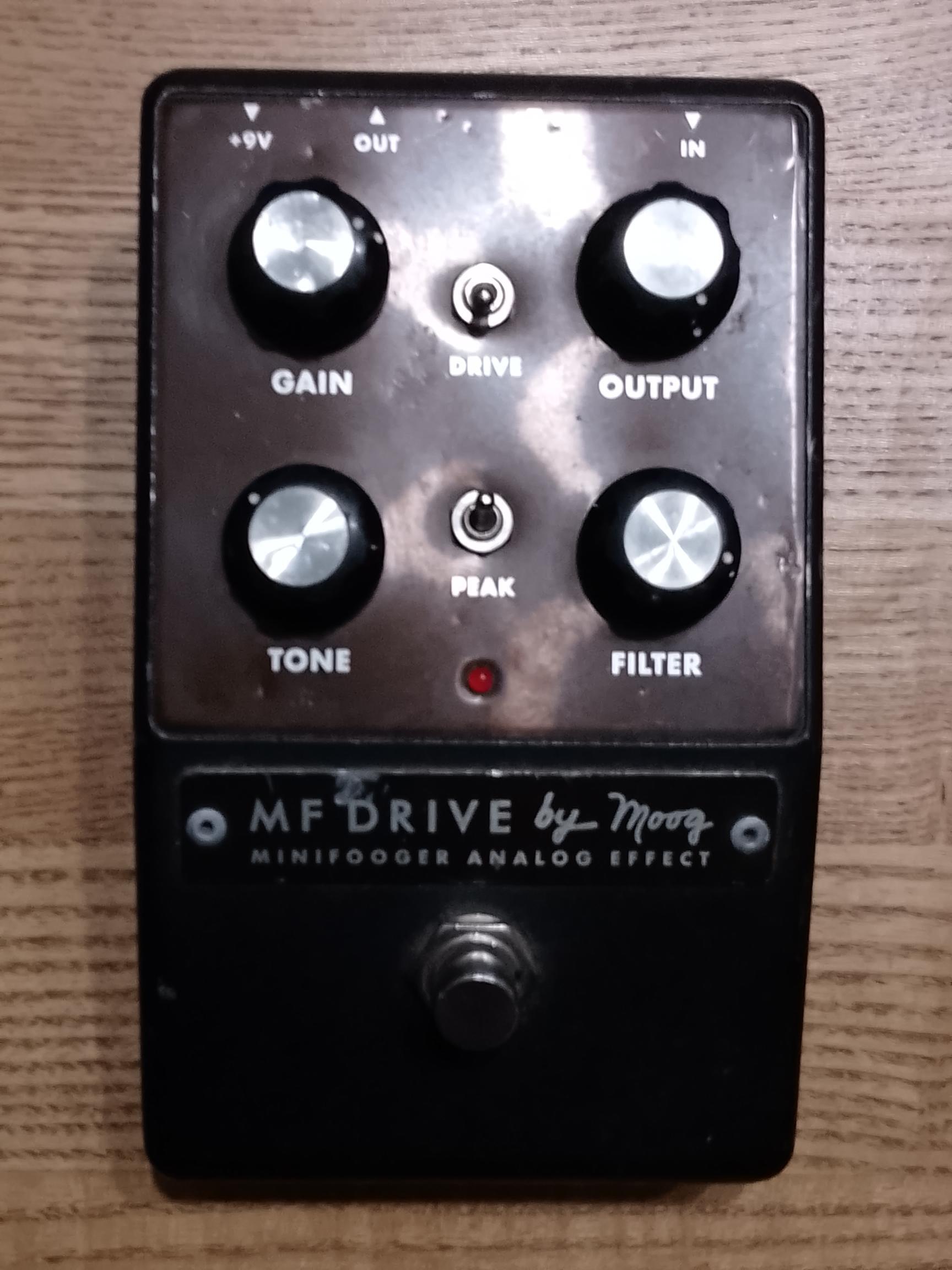 Vends distortion Moog MF Drive