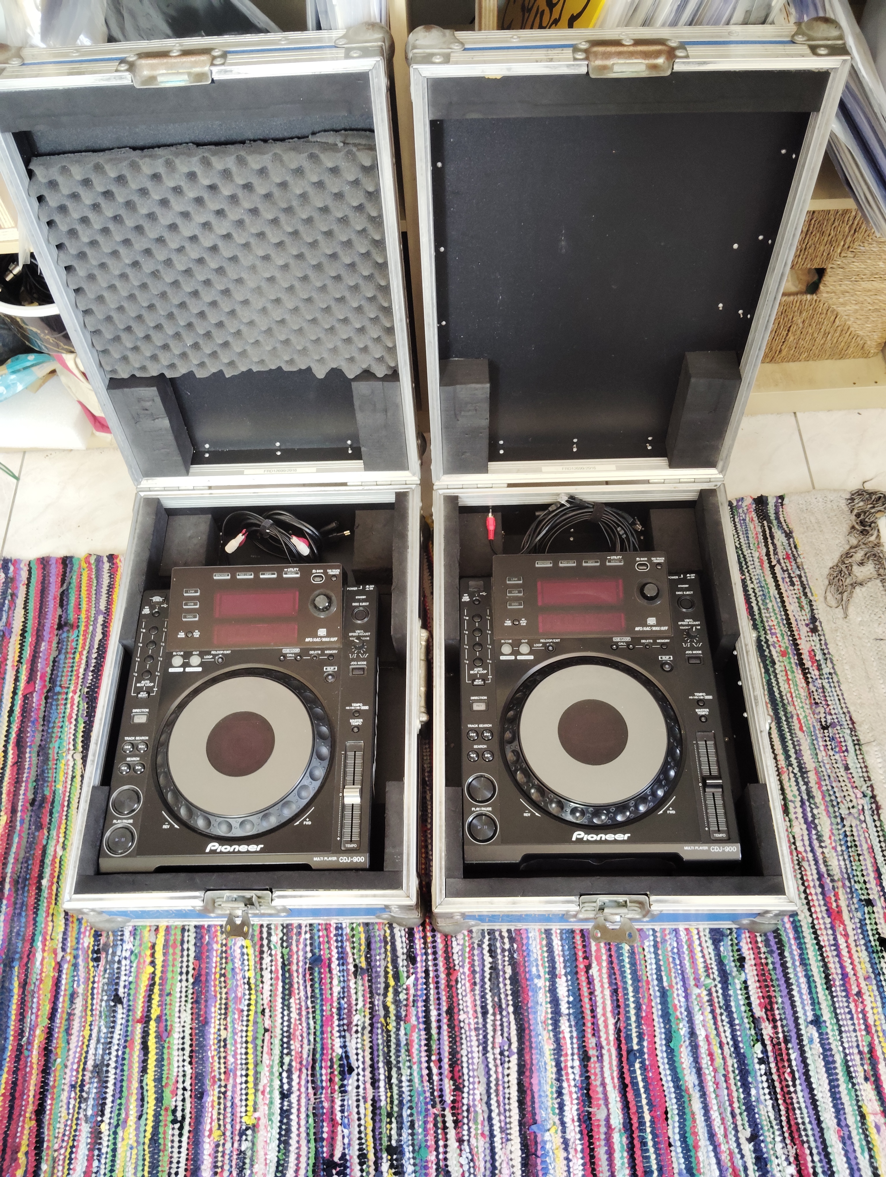 Paire de CDJ-900 + Flycases + Câblage complet