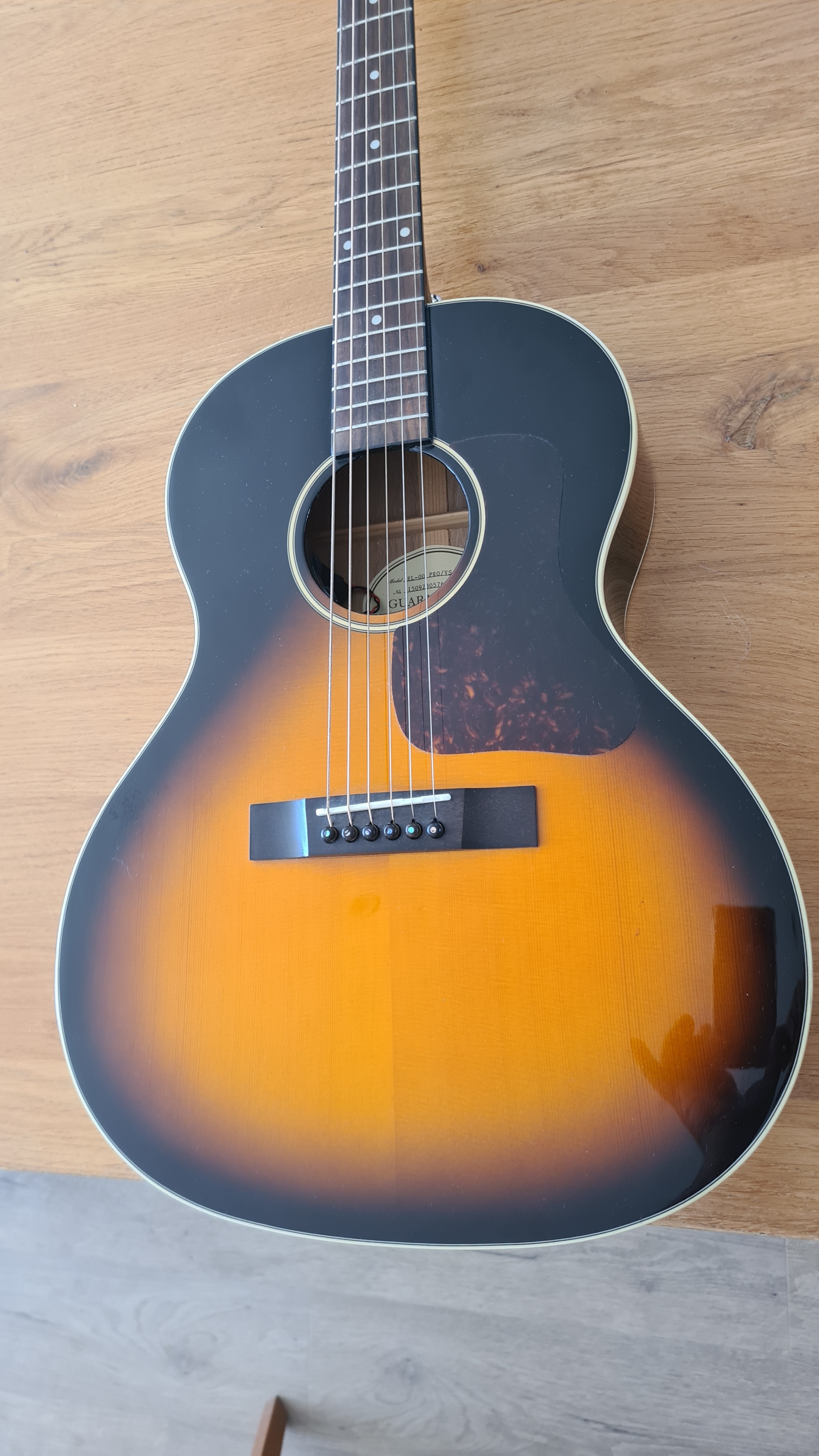 Vends Epiphone EL-00