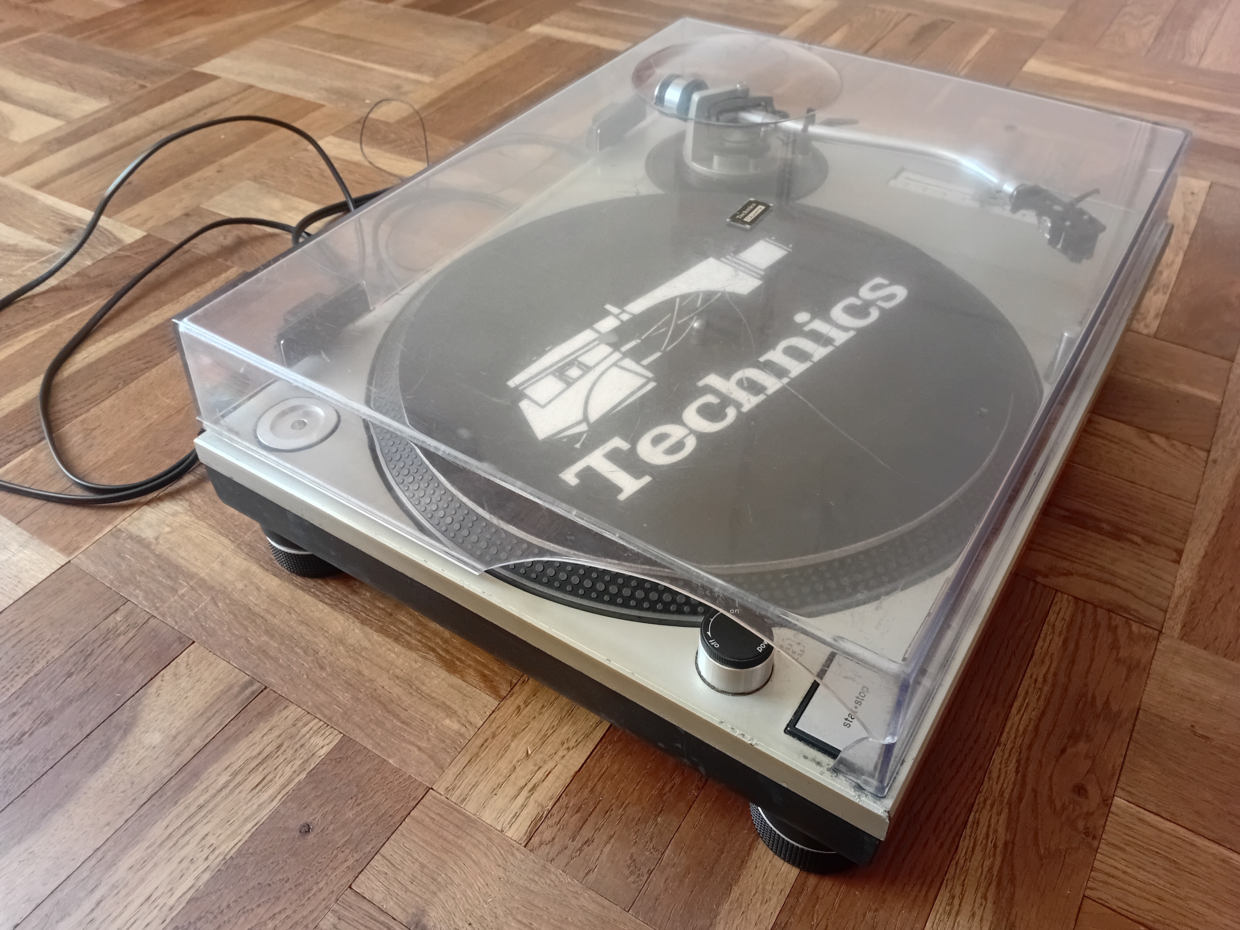 Technics SL-1200 MK2 (48206)