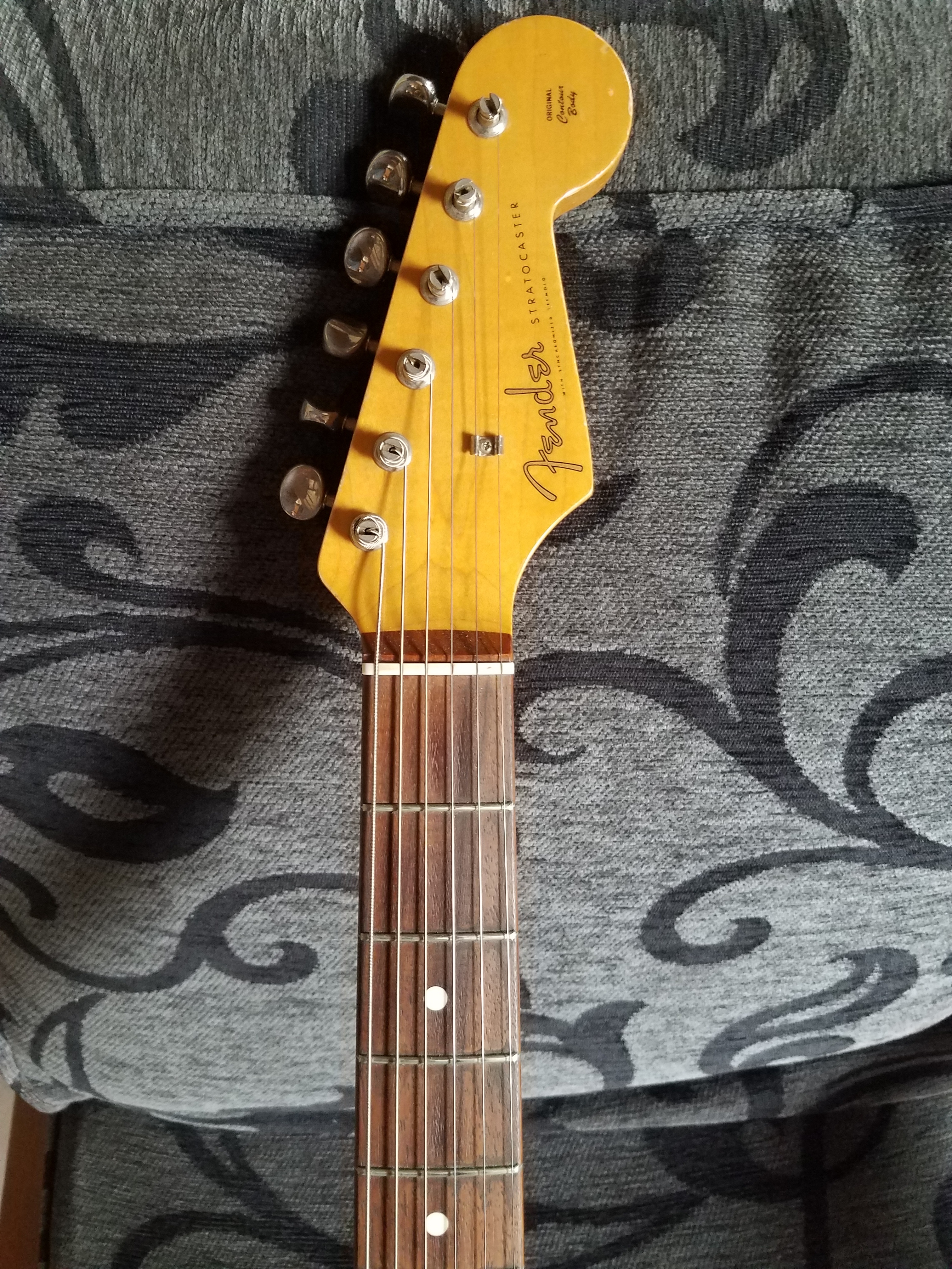 Vends Fender Stratocaster Reissue 62 Made In JAPAN 97