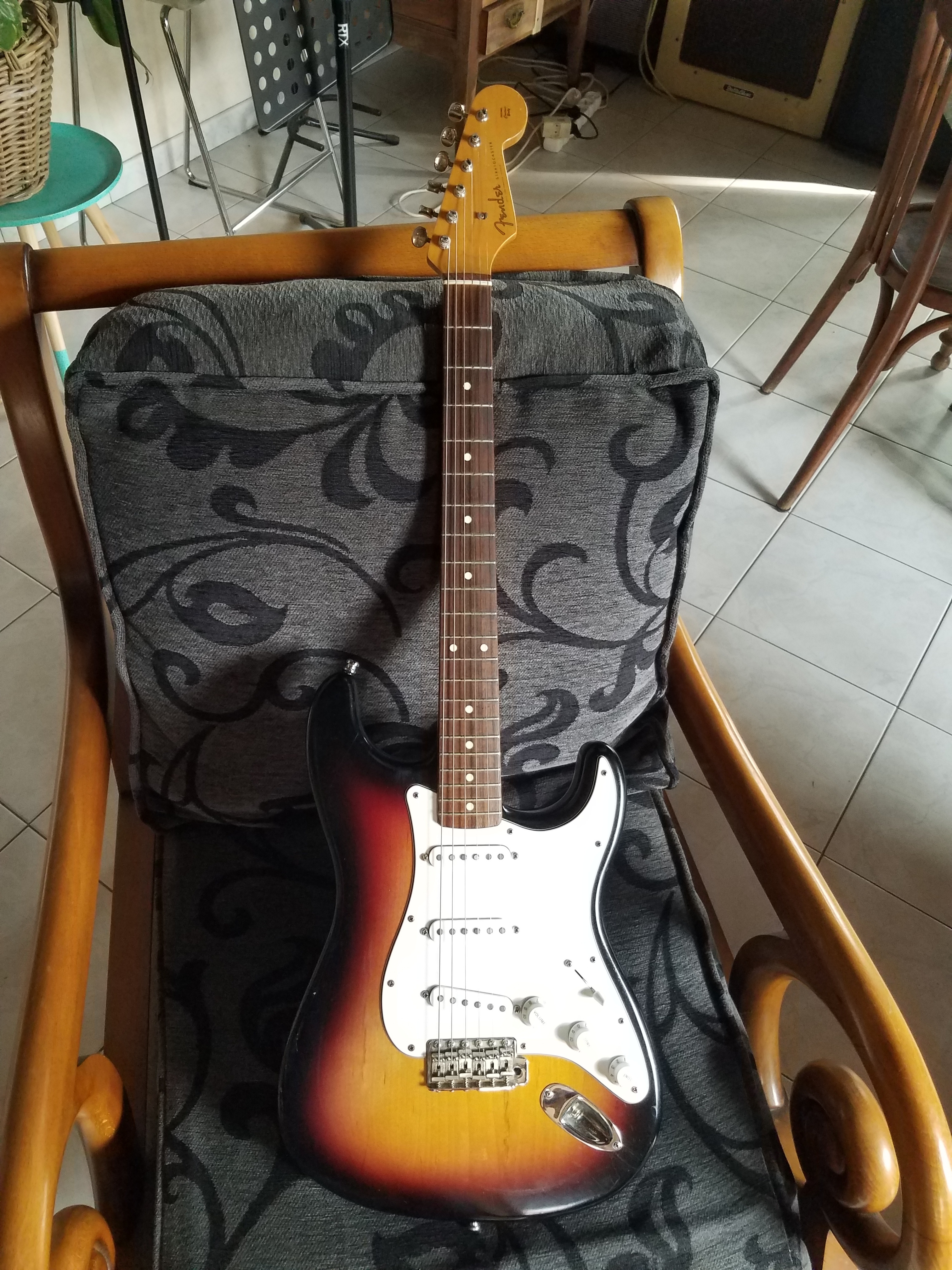 Strat Japan