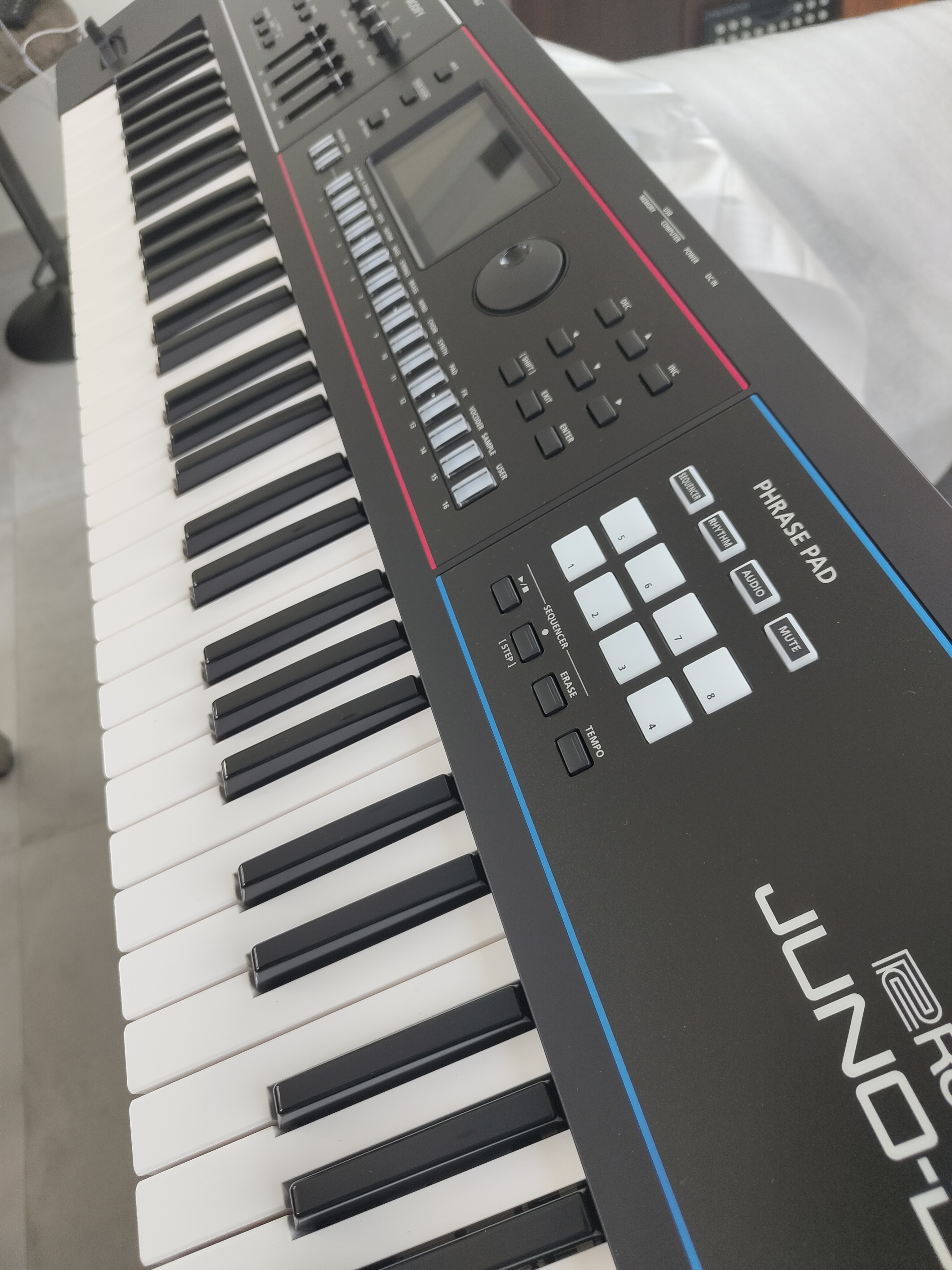 Roland Juno-d6