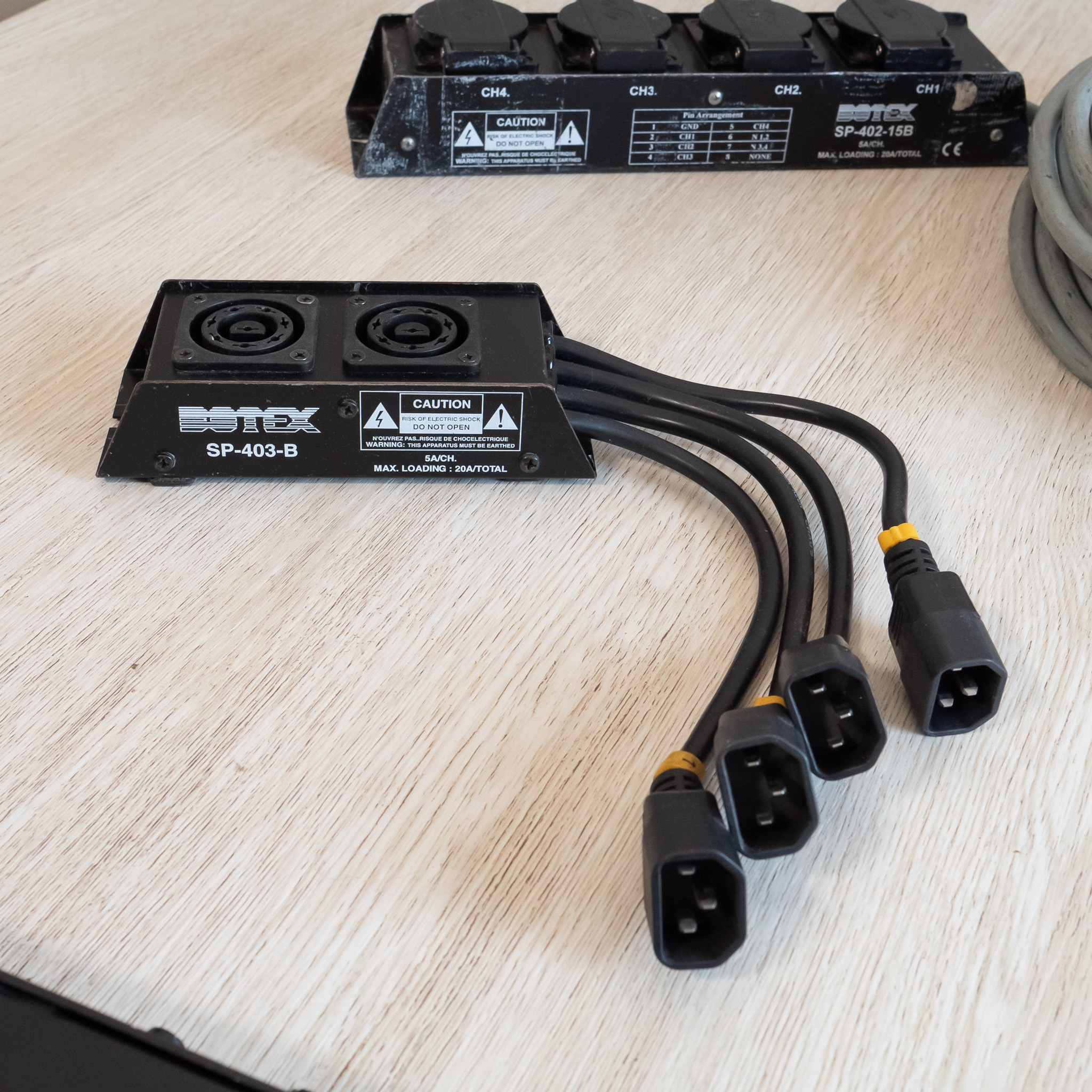 American DJ A-410 07