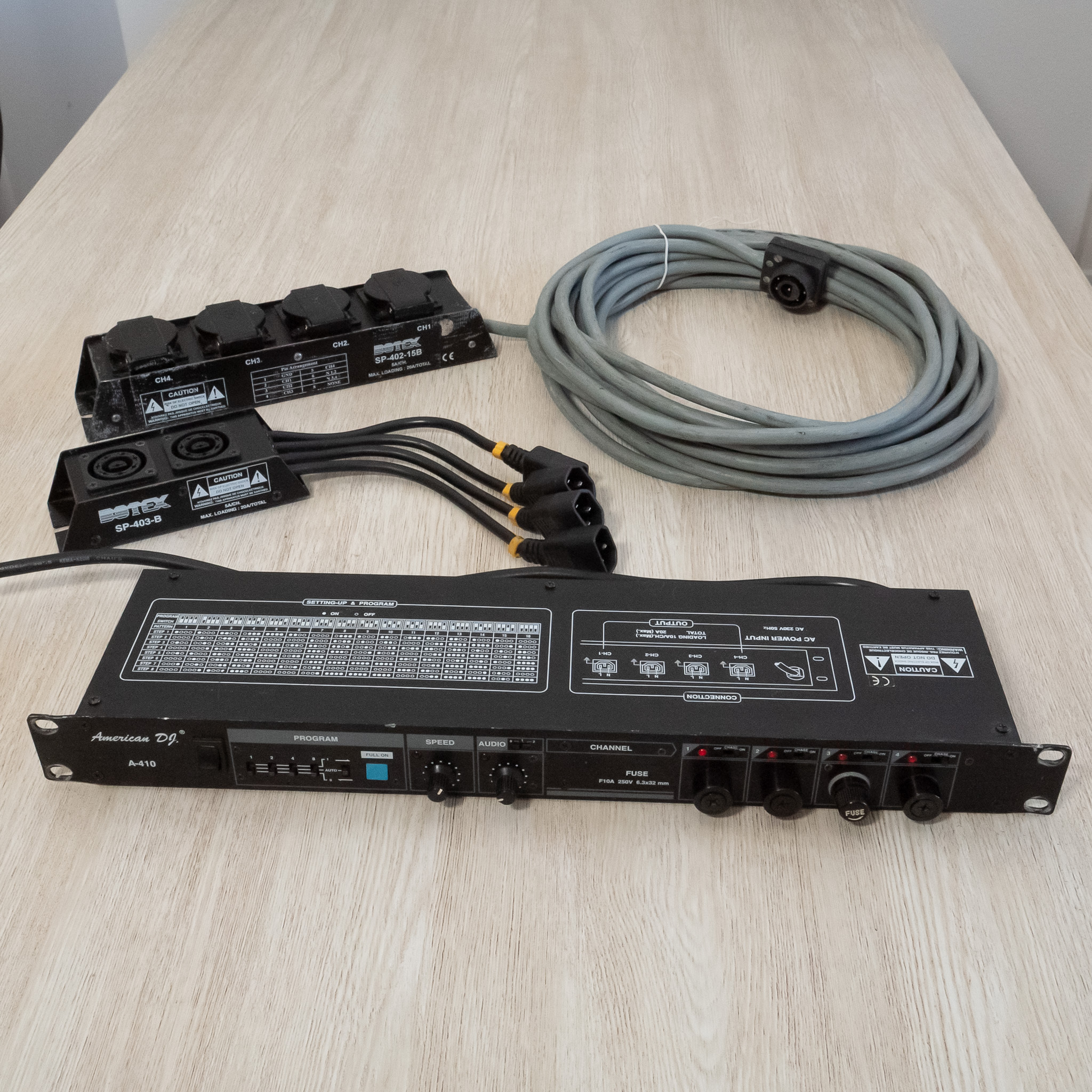 American DJ A-410 + Bostex SP-403-B + Bostex SP-402-15B