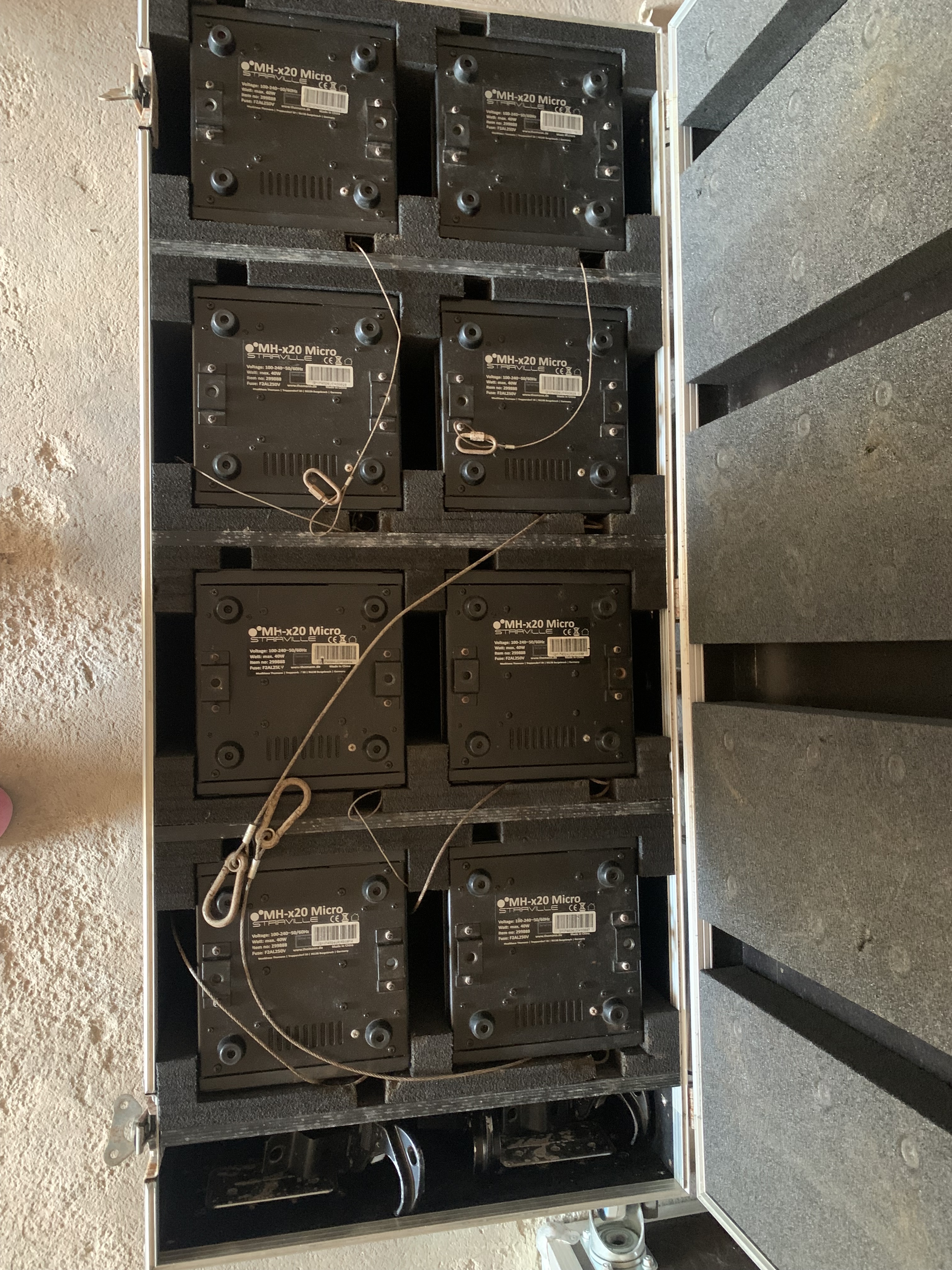 lot de 8 lyres mh-x20 Stairville