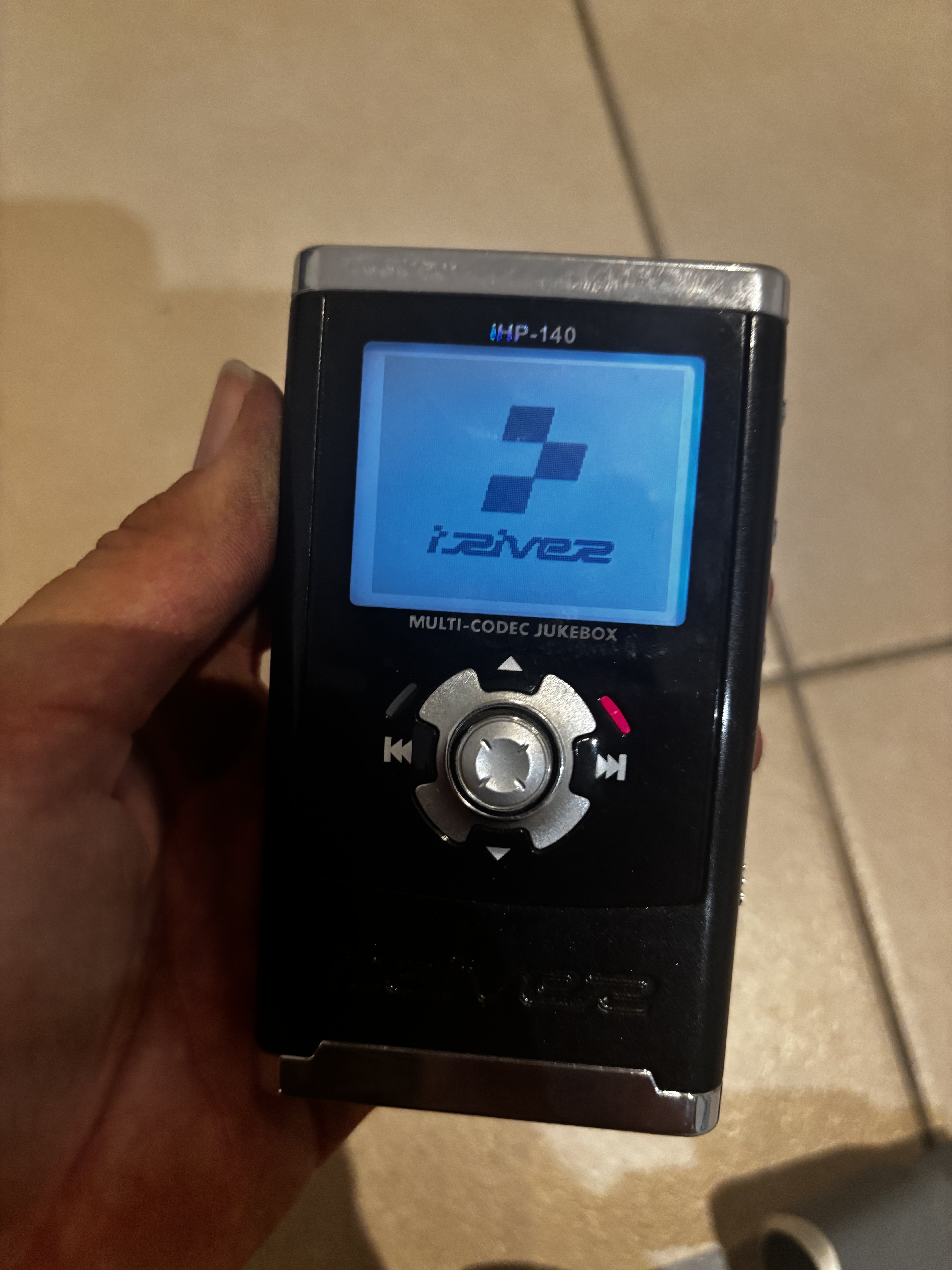 iRiver iHP-140