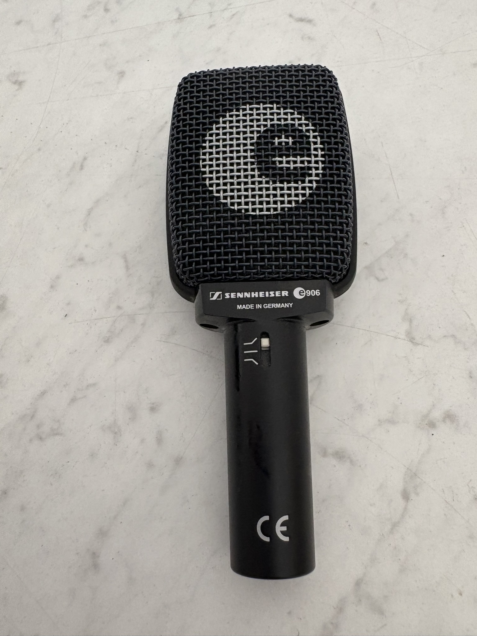 sennheiser E906