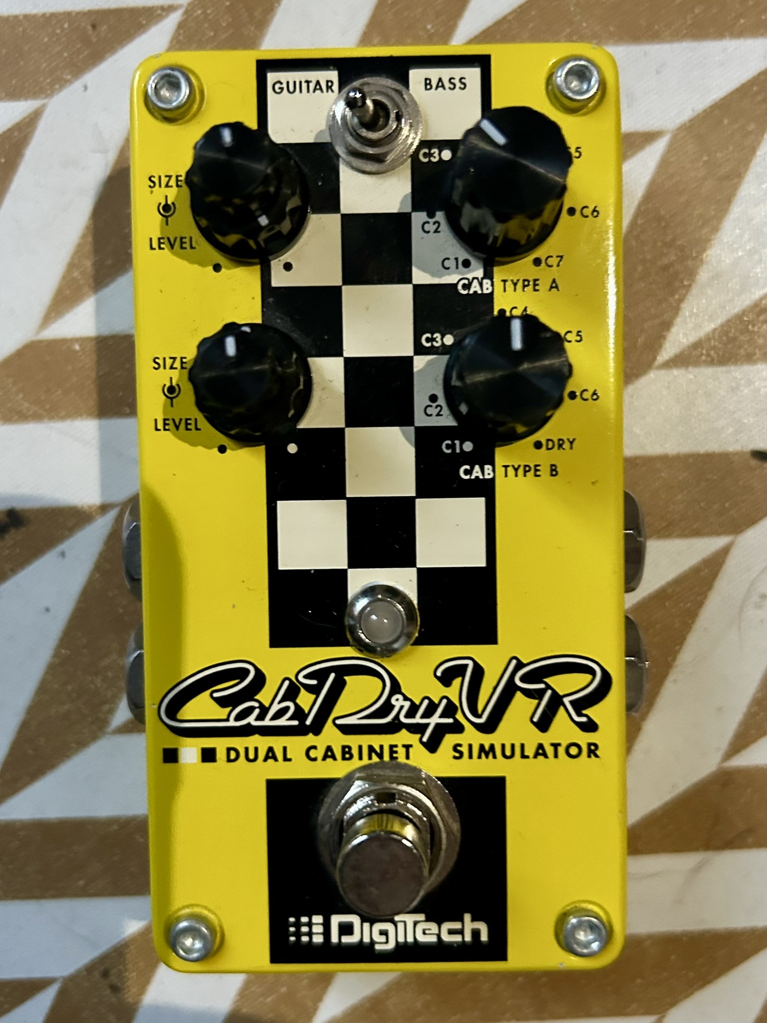 Digitech CabDryVR – Simulateur de baffles guitare & basse