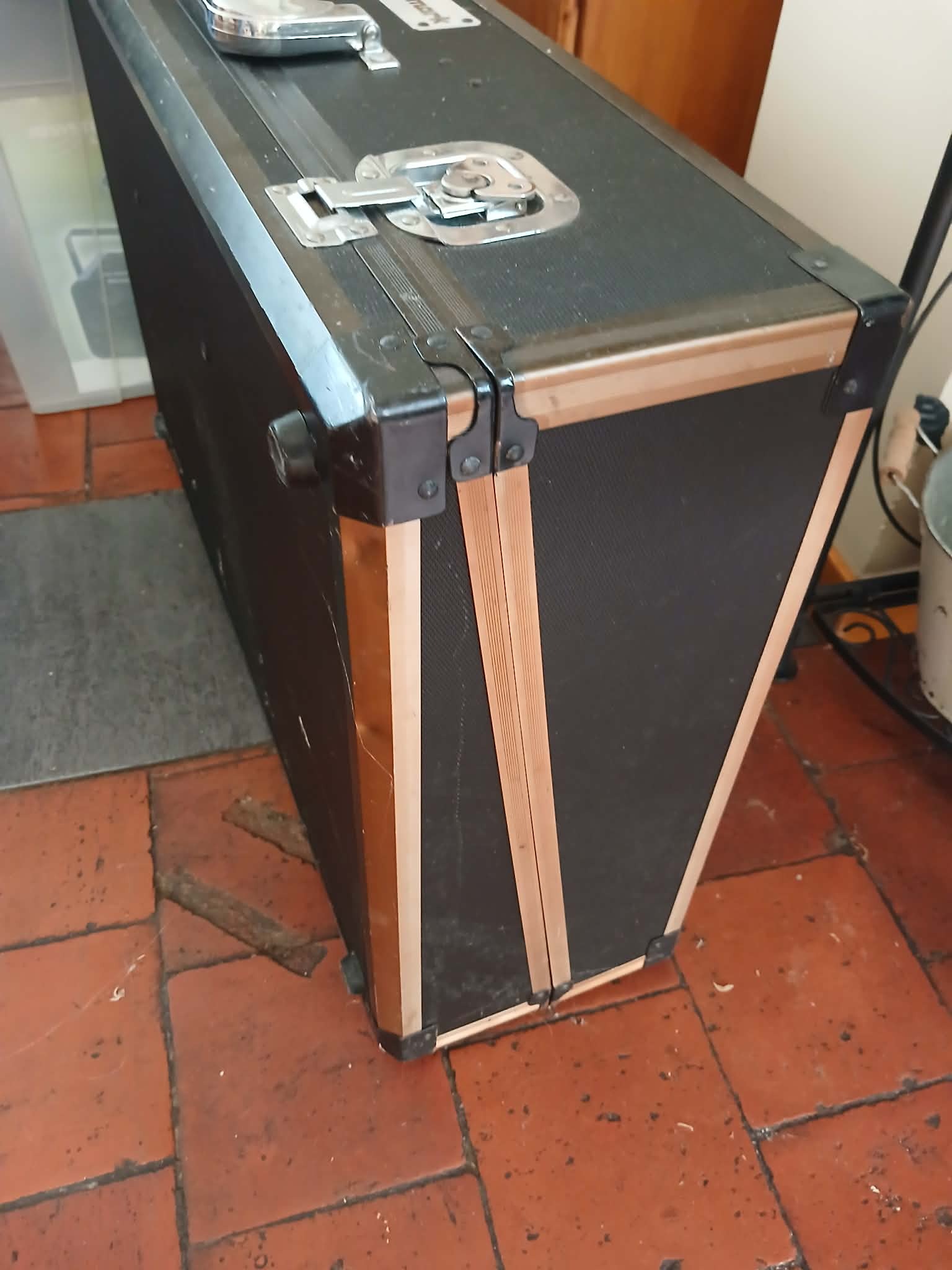 Flight case 2