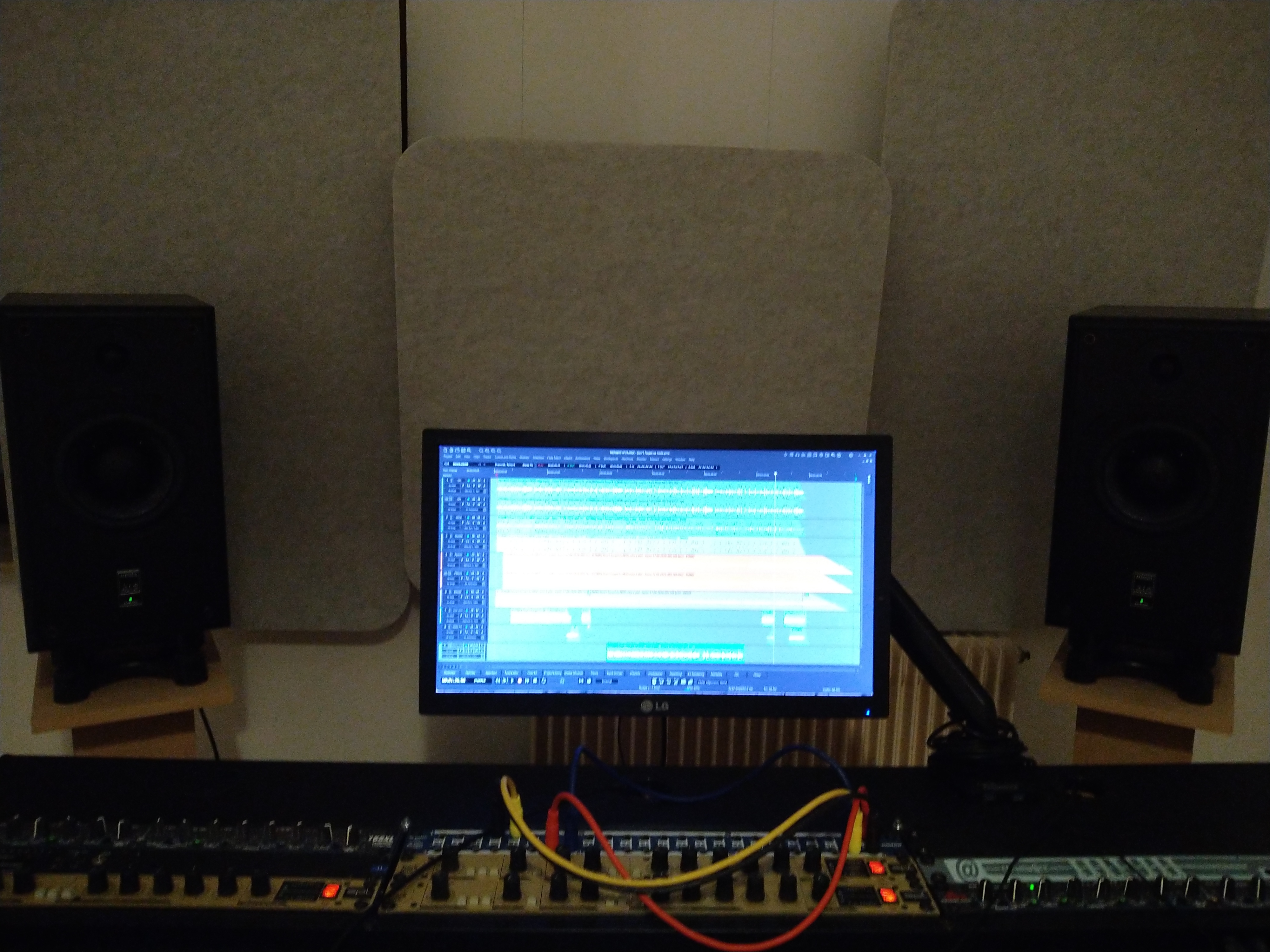 Vends Paire d'enceintes ATC SCM20A MK II