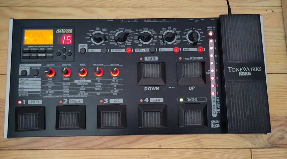 Pédale d’effets Korg AX3000G