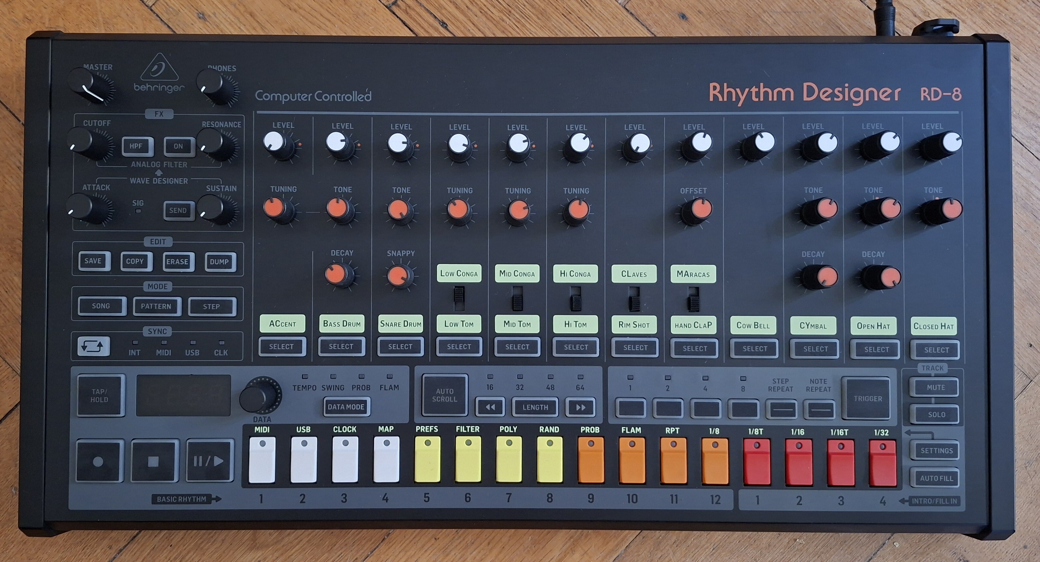 Vends Behringer RD-8 MK I