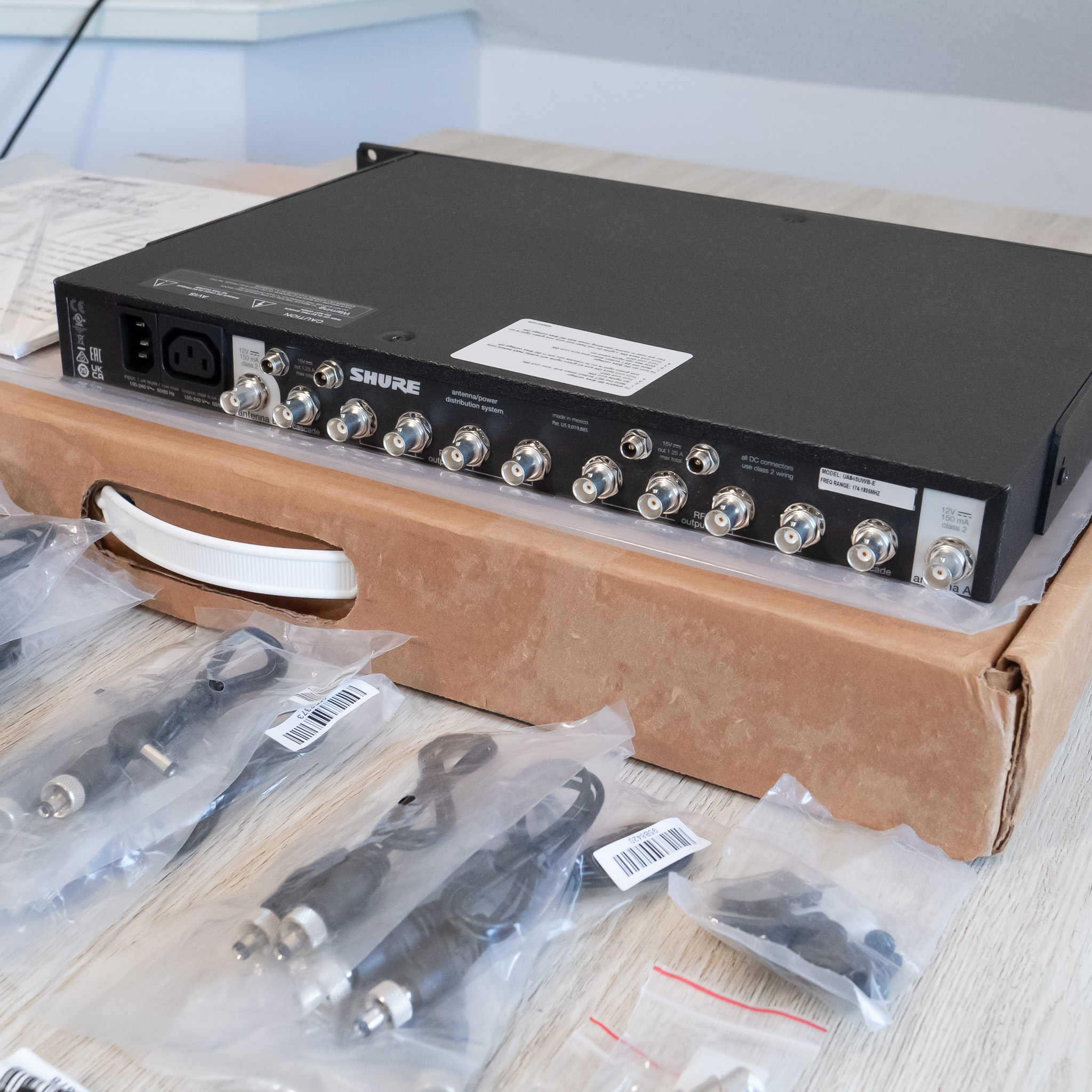 Shure UA845UWB 00003
