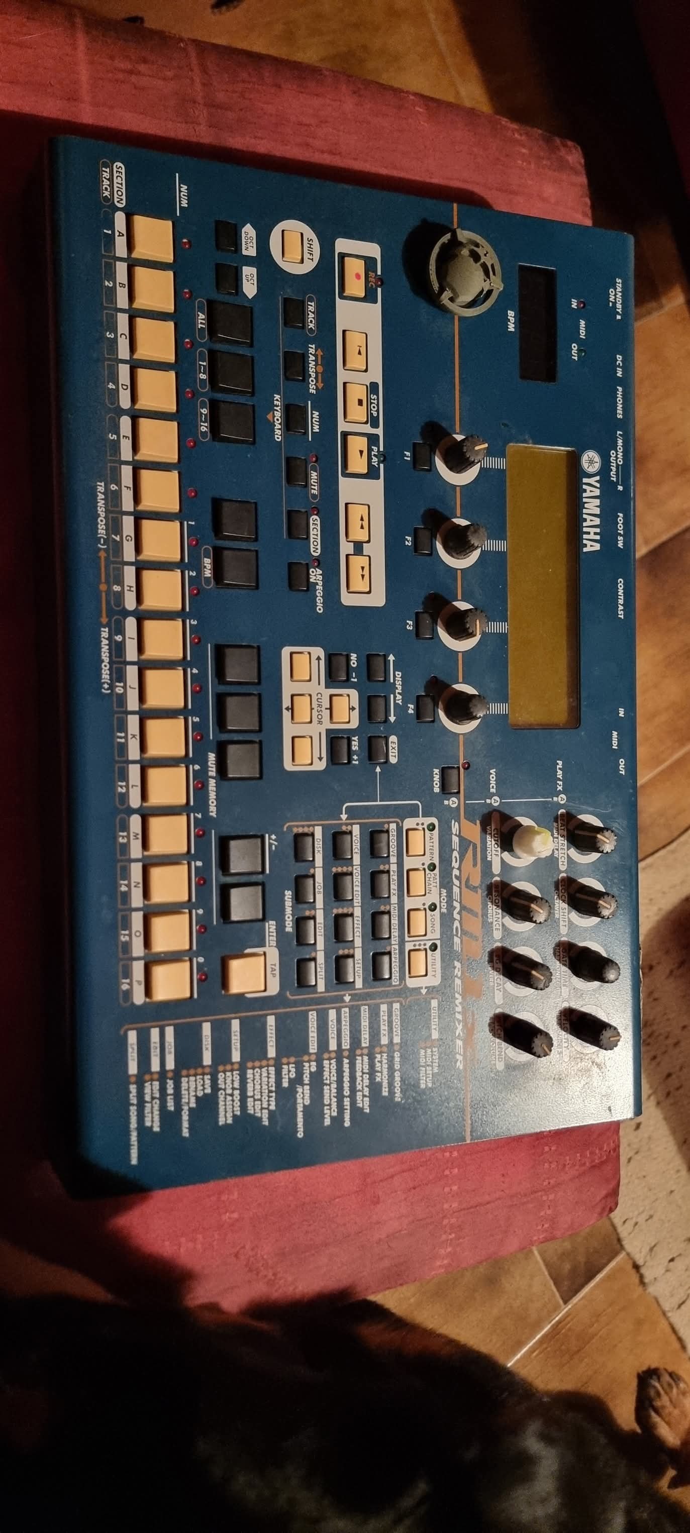 Vends Yamaha Rm1x