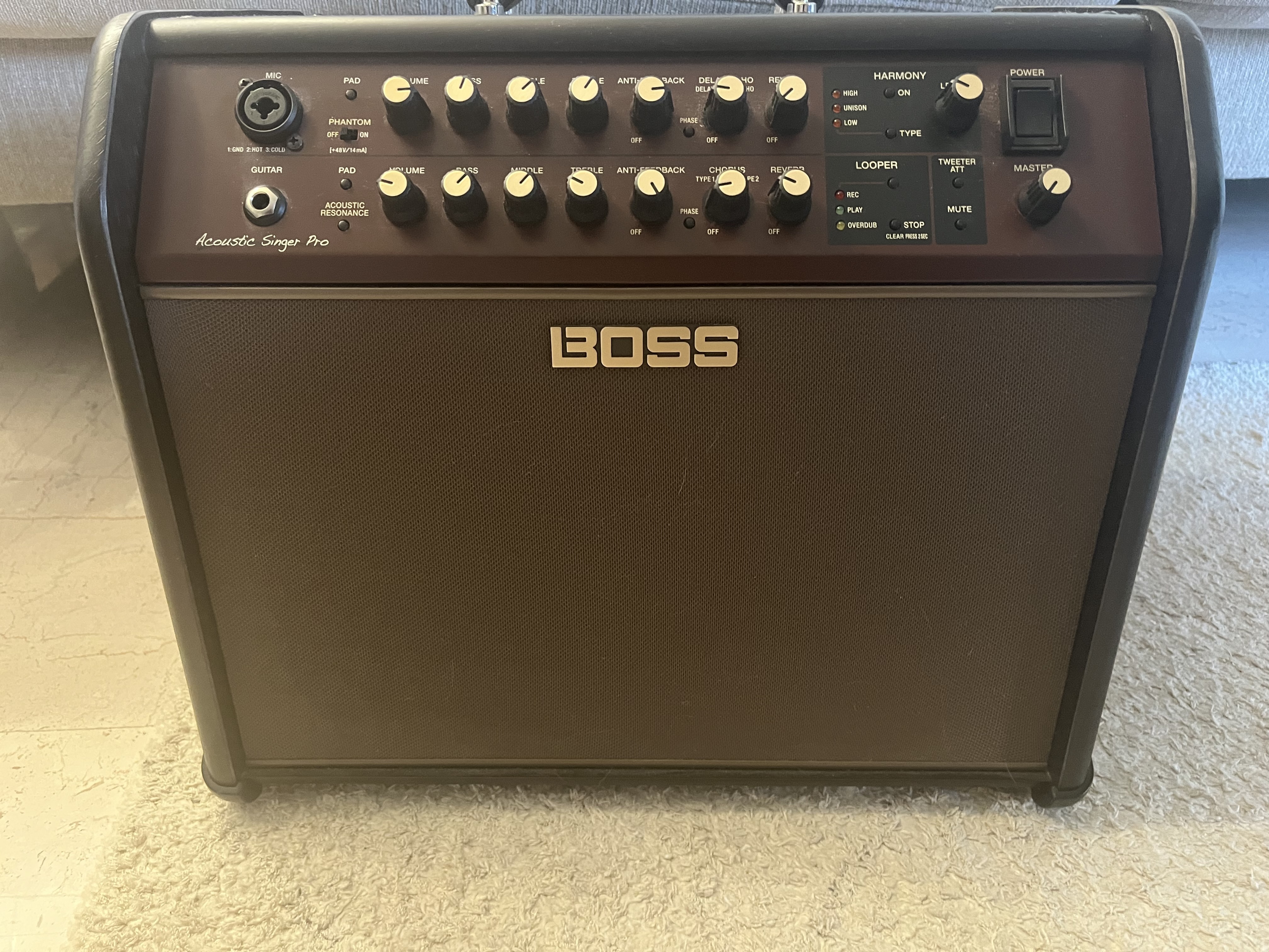 Vends ampli electro acoustique Boss