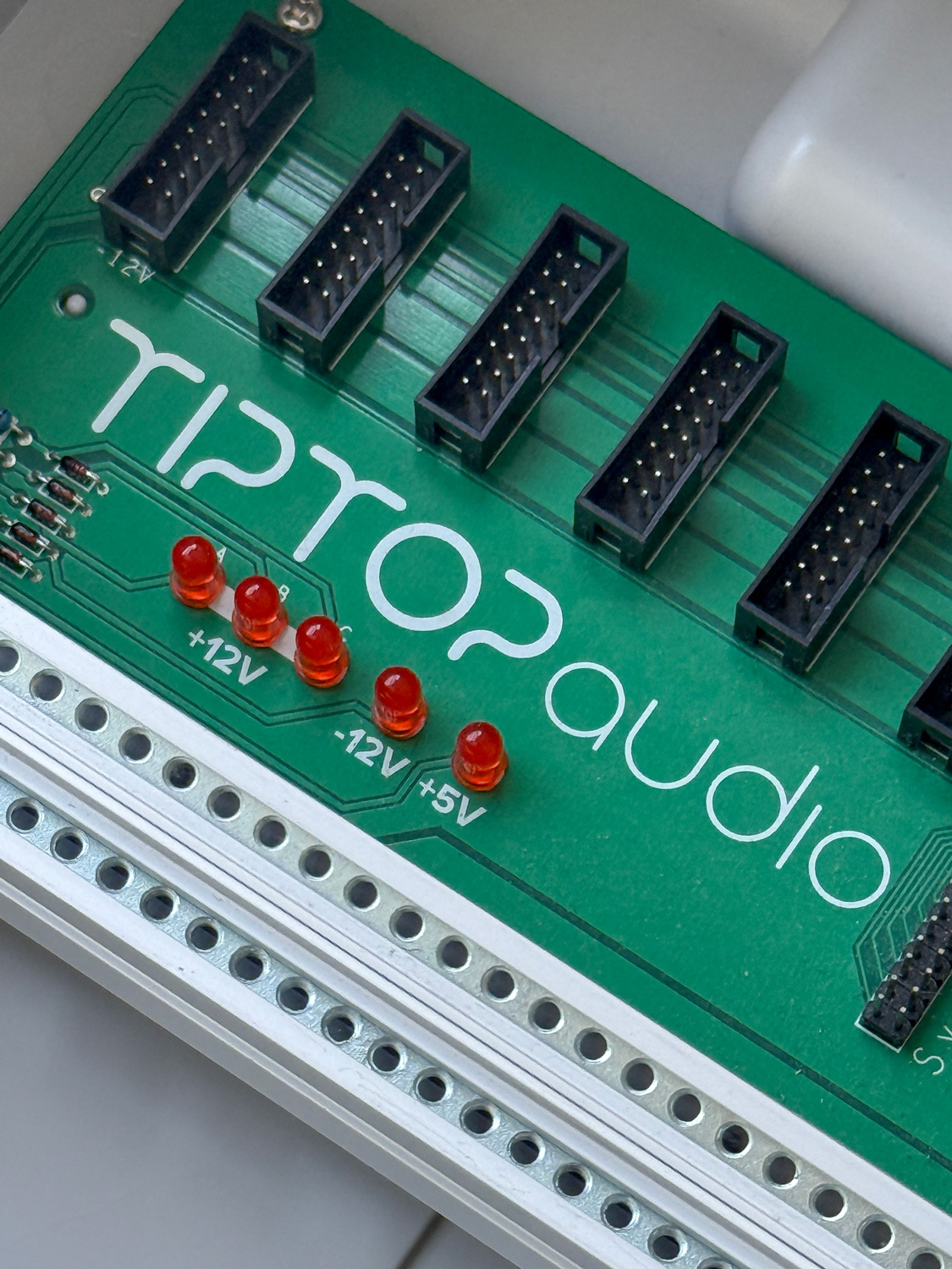 Tiptop Audio Mantis Eurorack Case 2x104TE (78648)