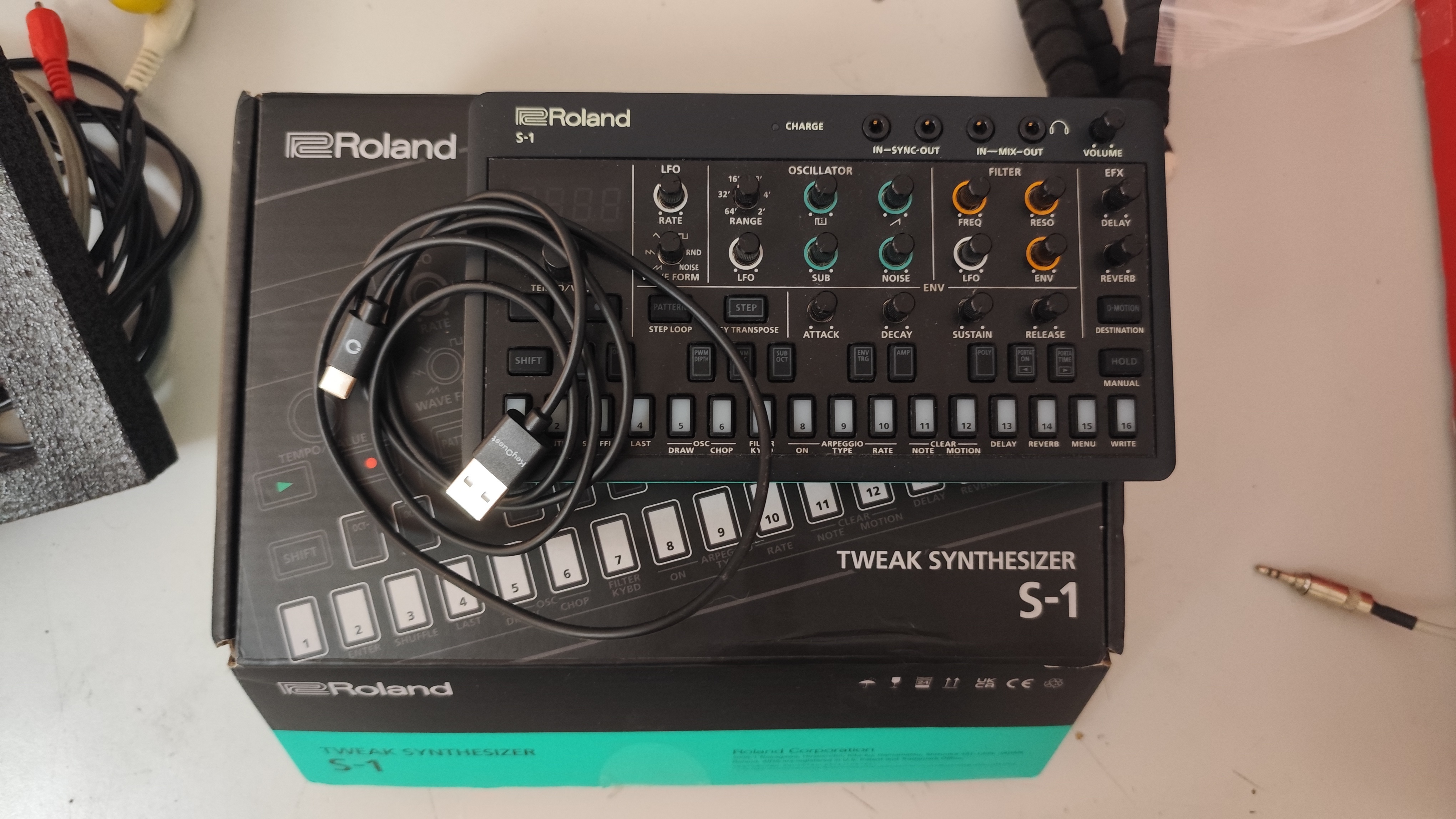 Vends Roland S-1 tweak