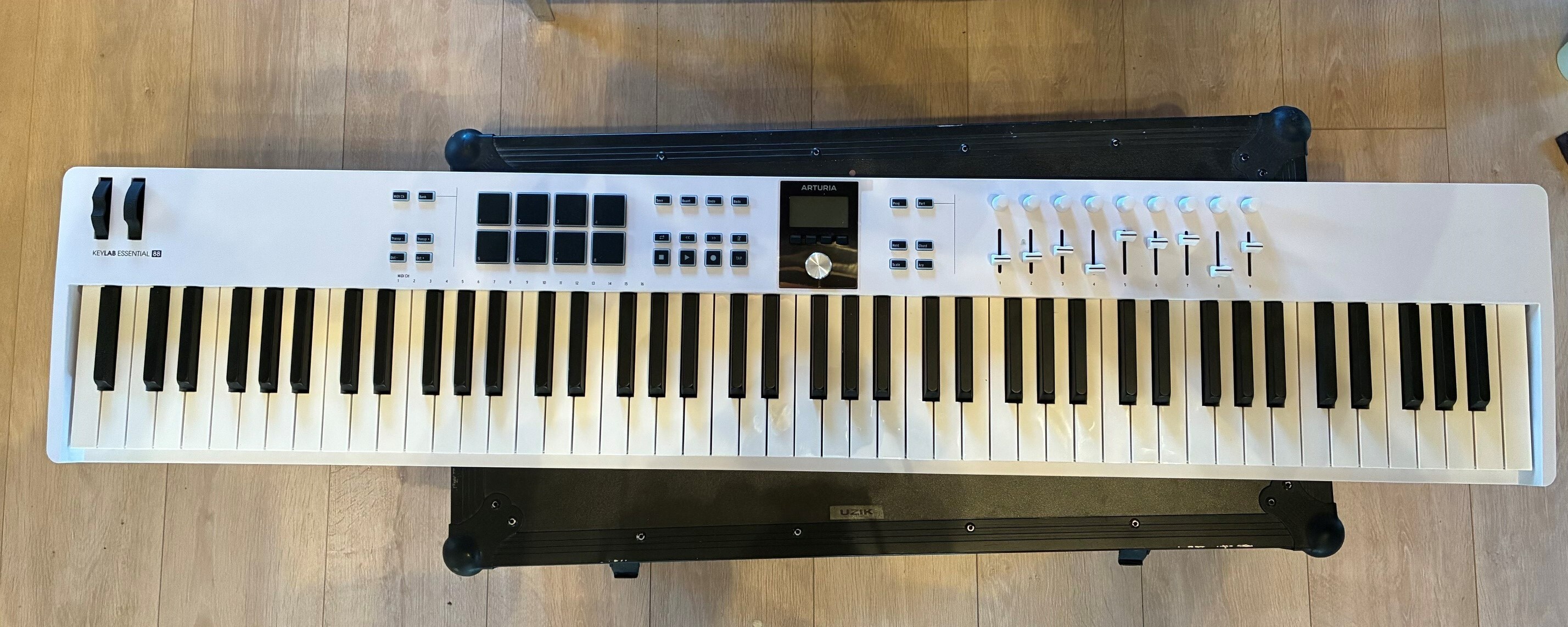 Vends Arturia Keylab essential 88 mk3
