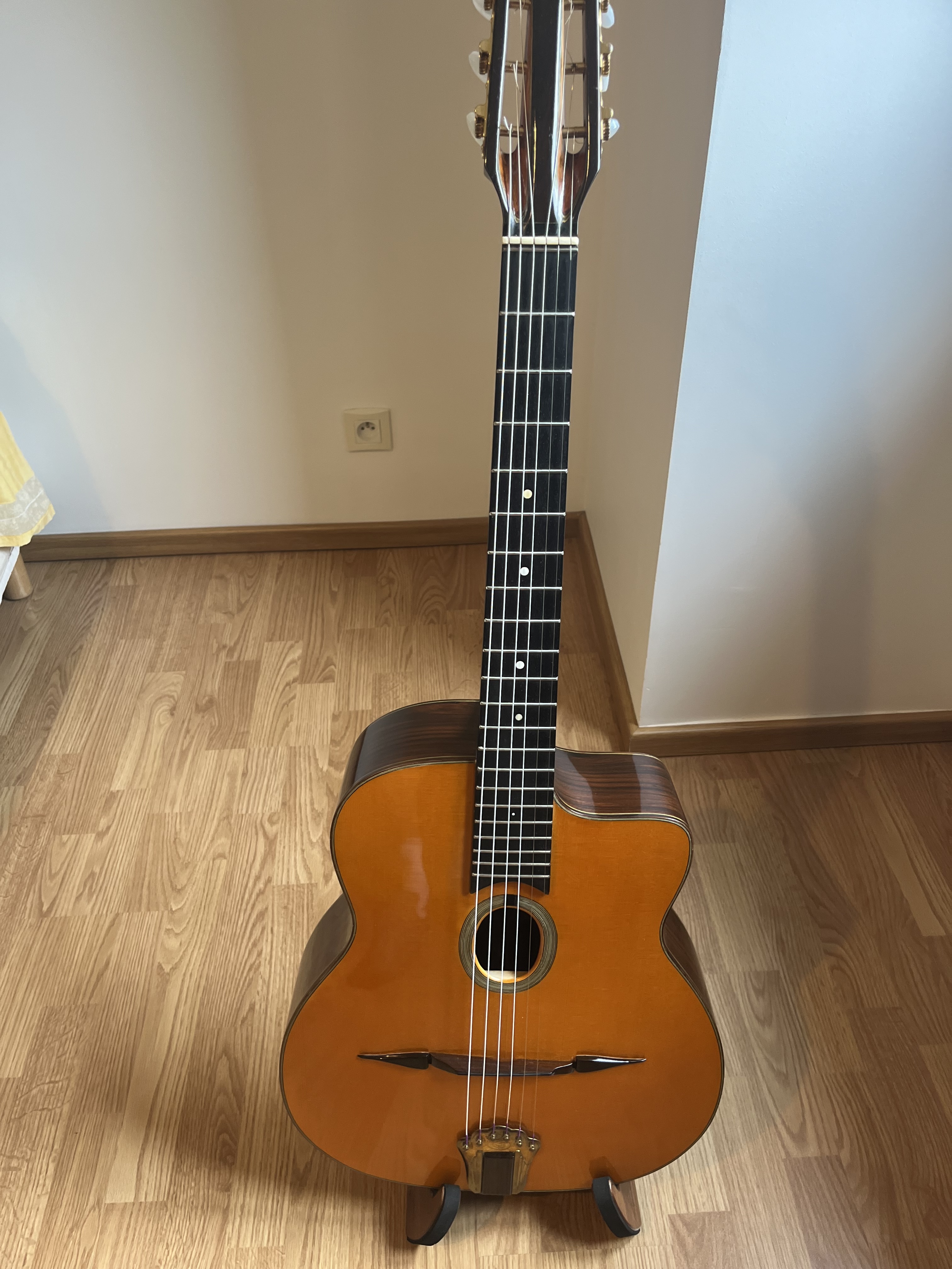 Guitare manouche type Selmer J2B « Castellucia » 