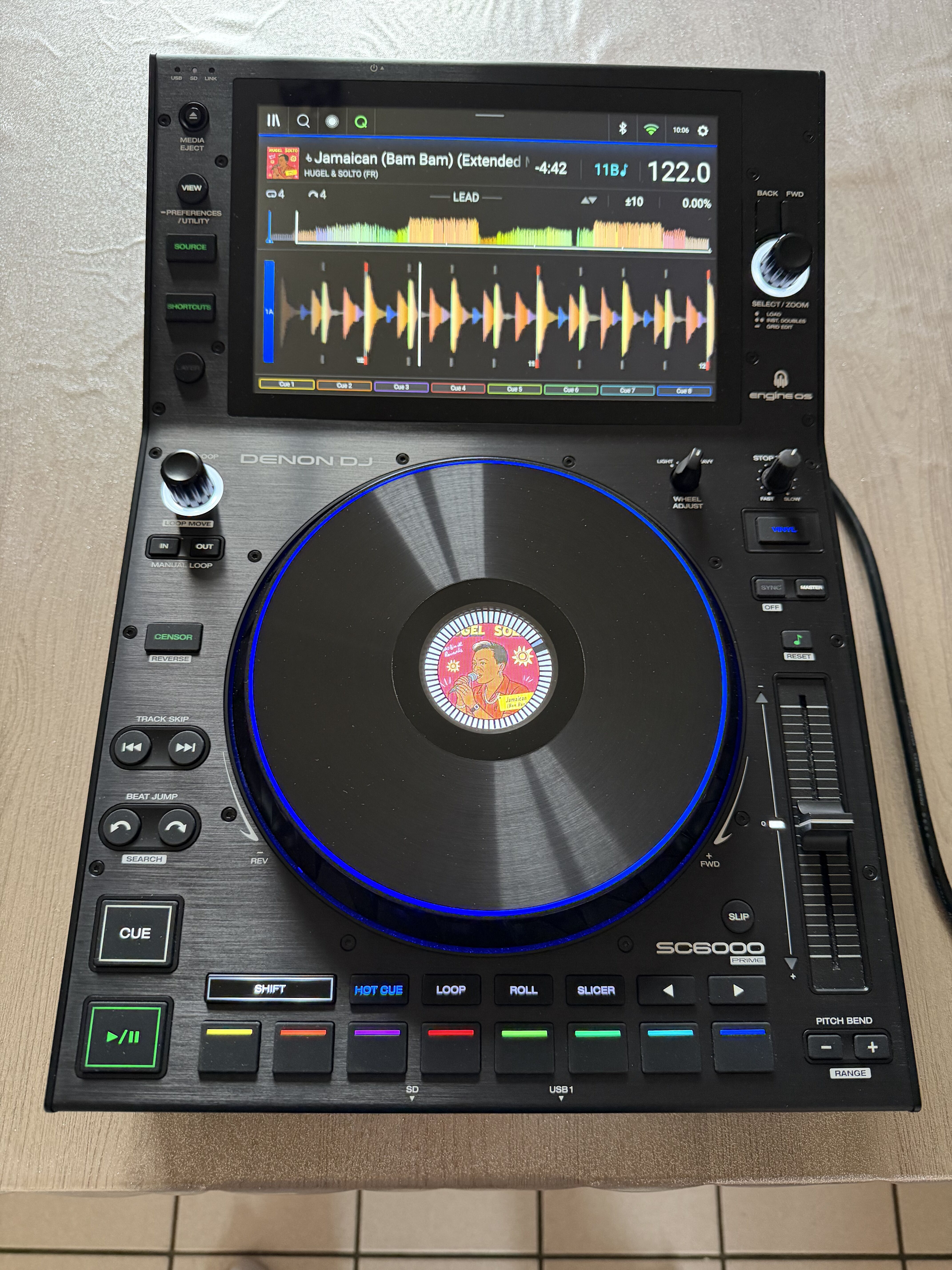 Vends Platine Dj Denon DJ SC6000 + Decksaver