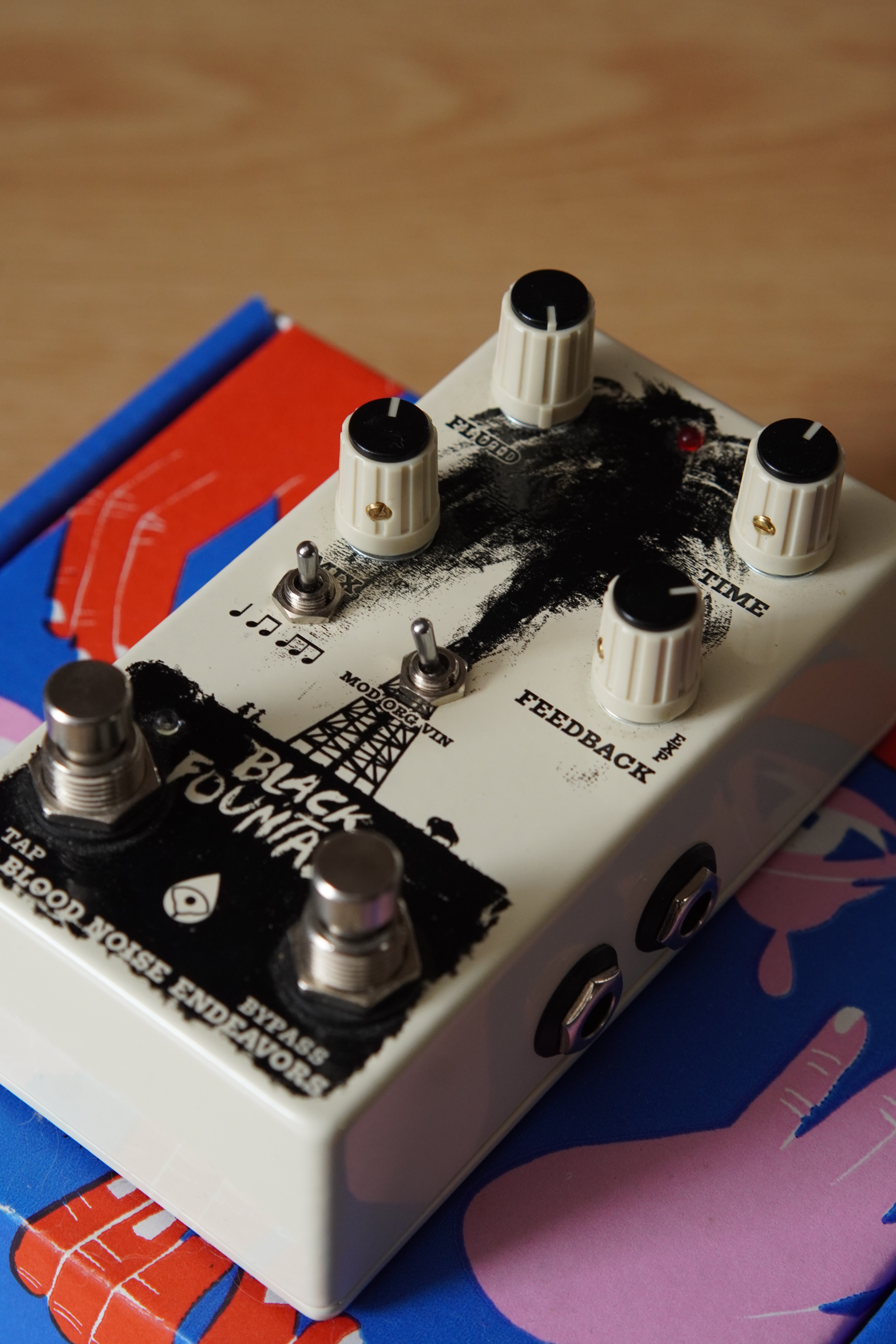 Old blood noise Black fountain V3