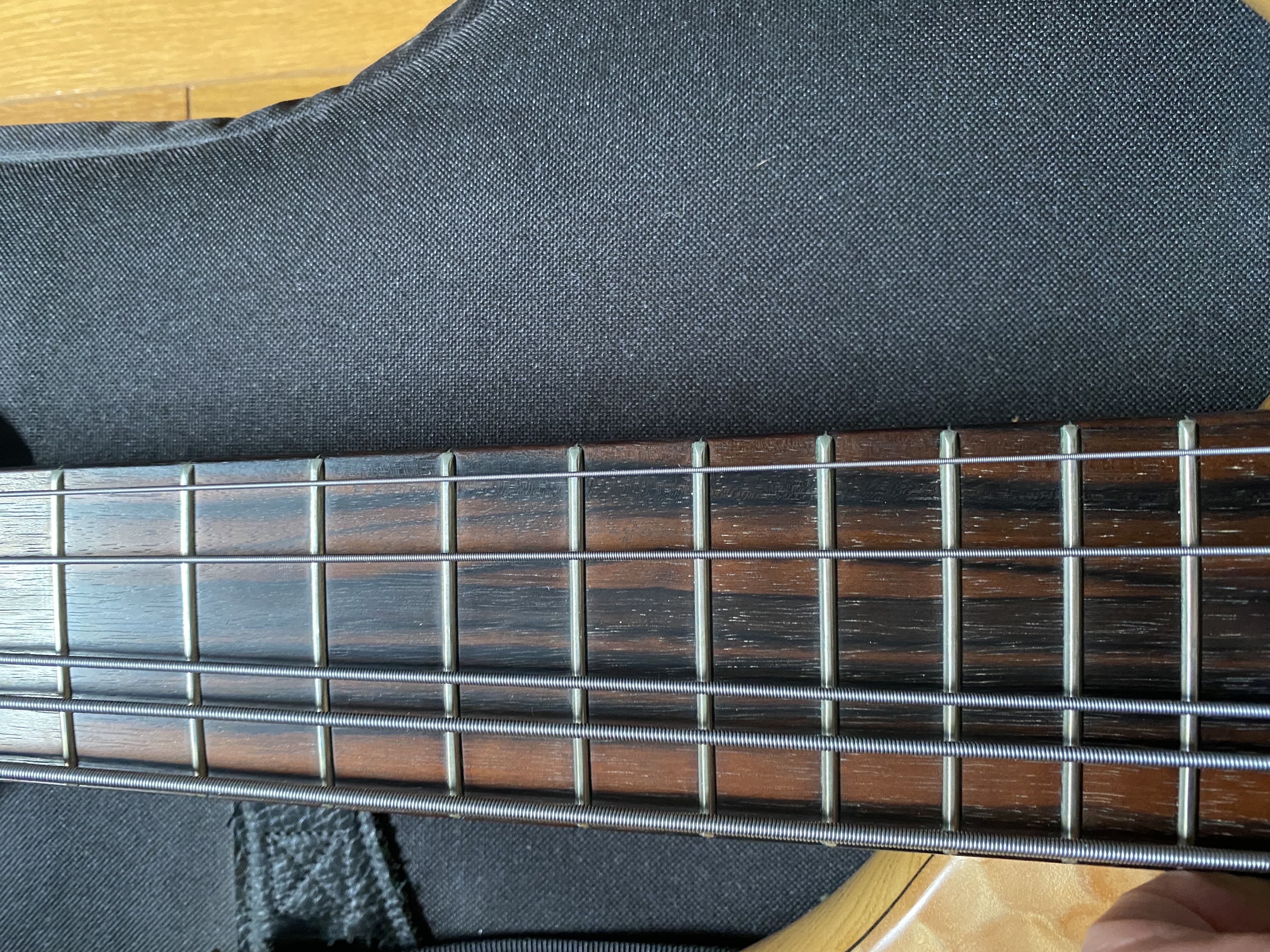 F Bass BN5 (57223)