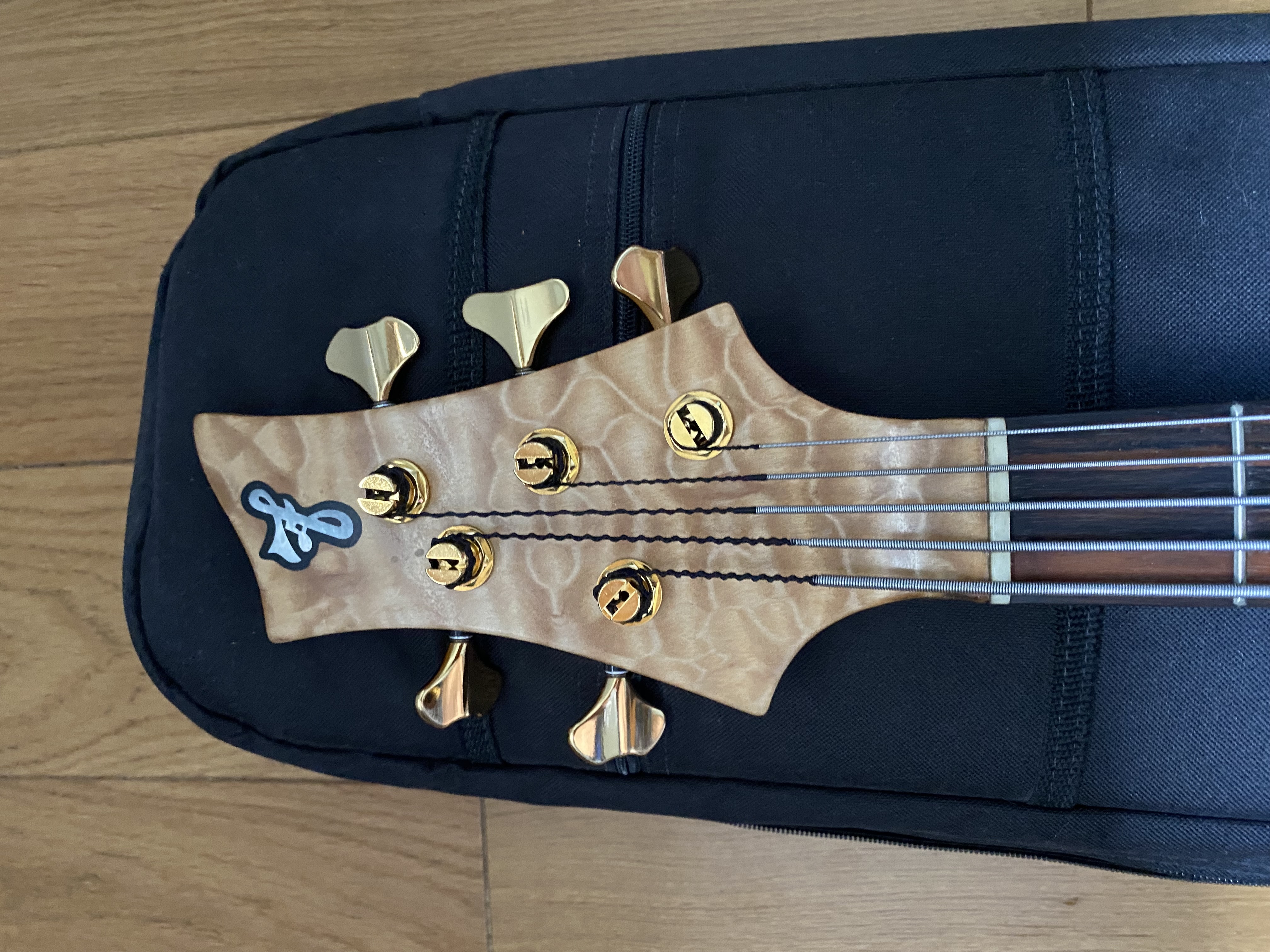 F Bass BN5 (71241)