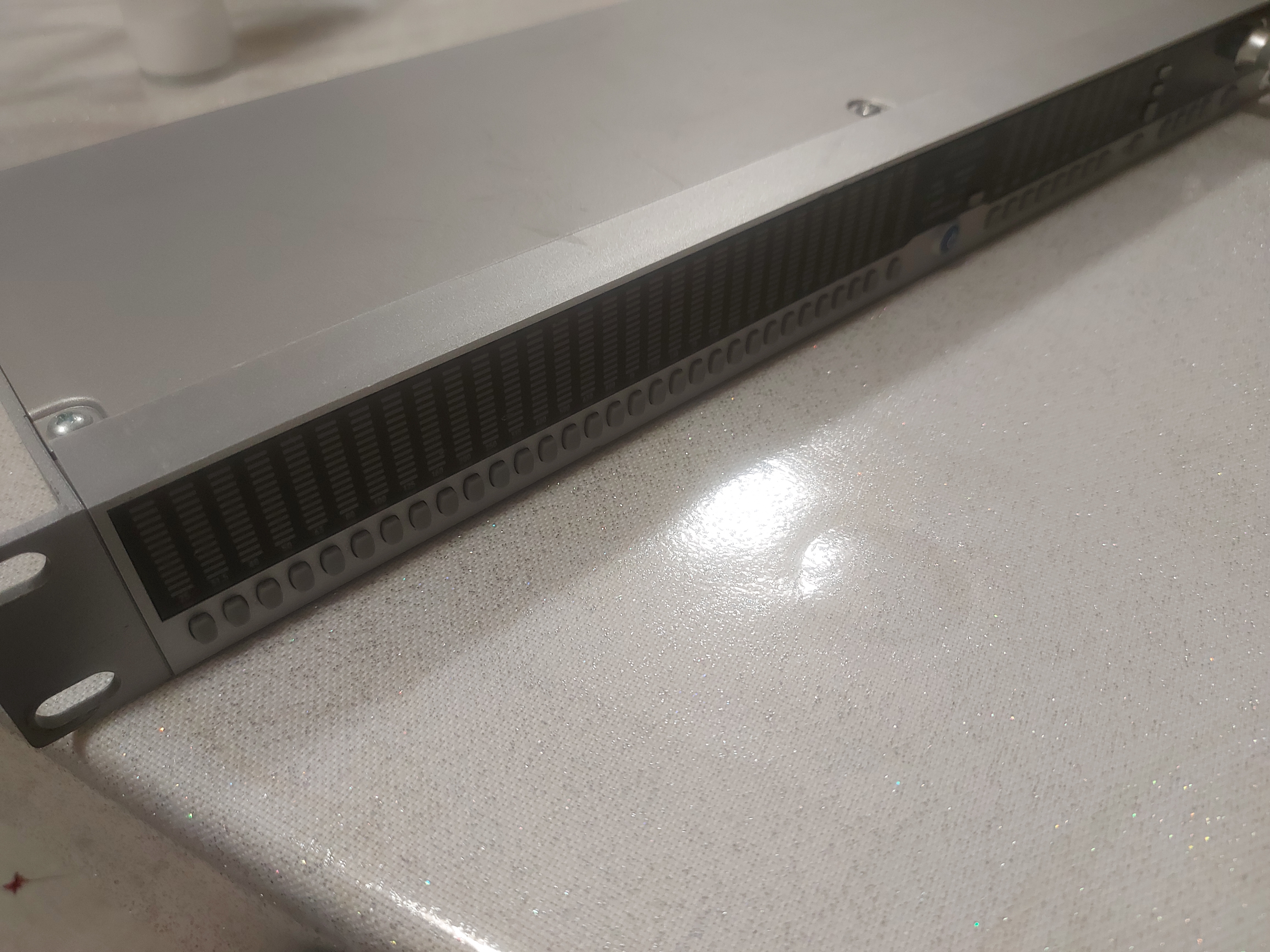 Alesis DEQ830 (10820)