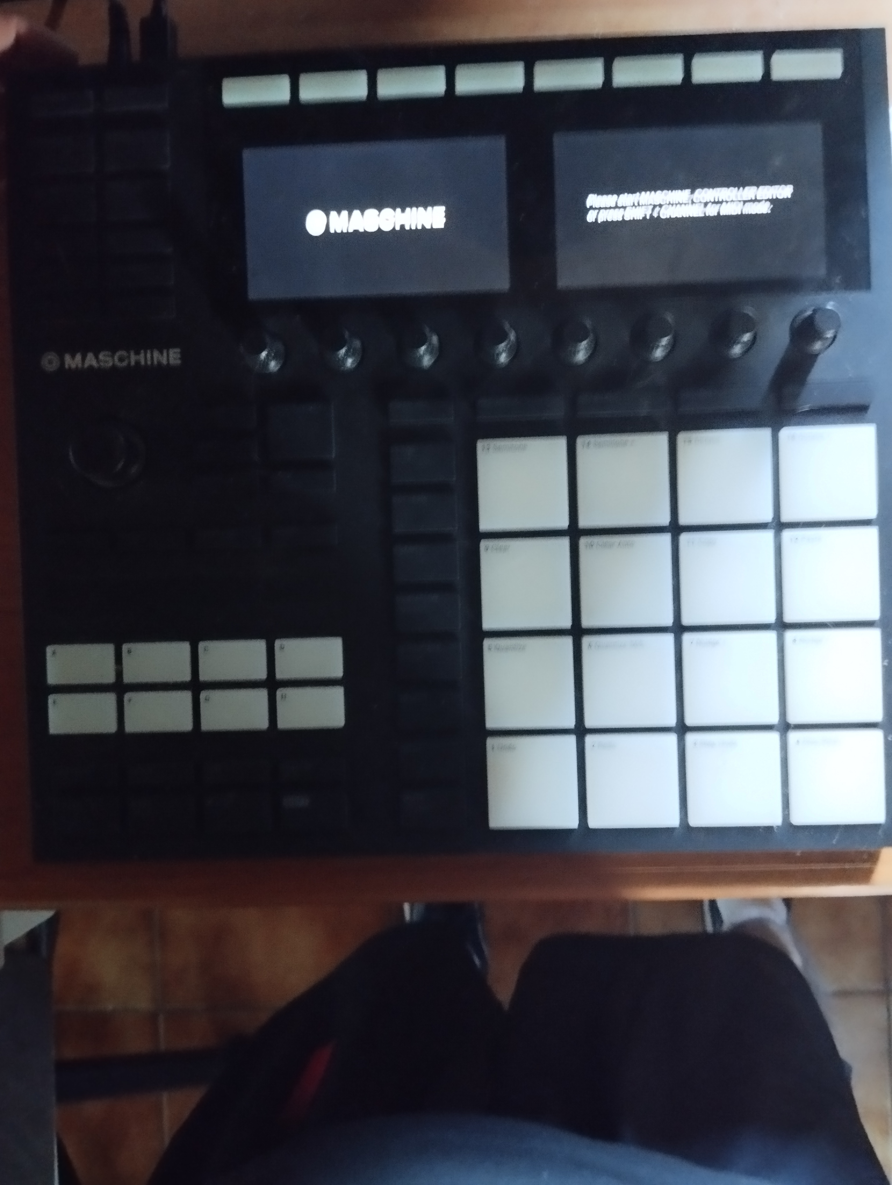 Vends MASHINE MK3 native instruments 
