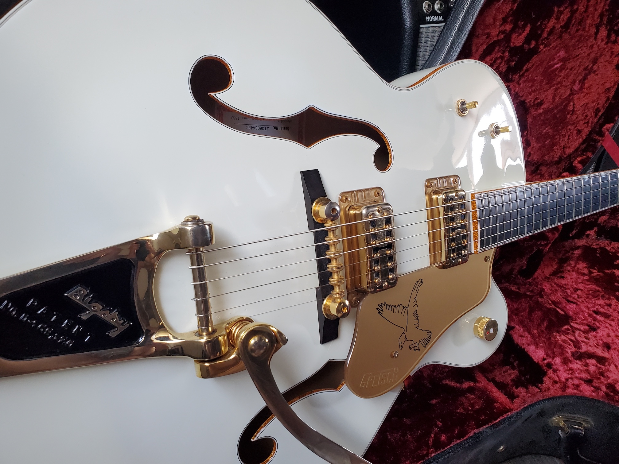 Gretsch G6136T White Falcon (71525)