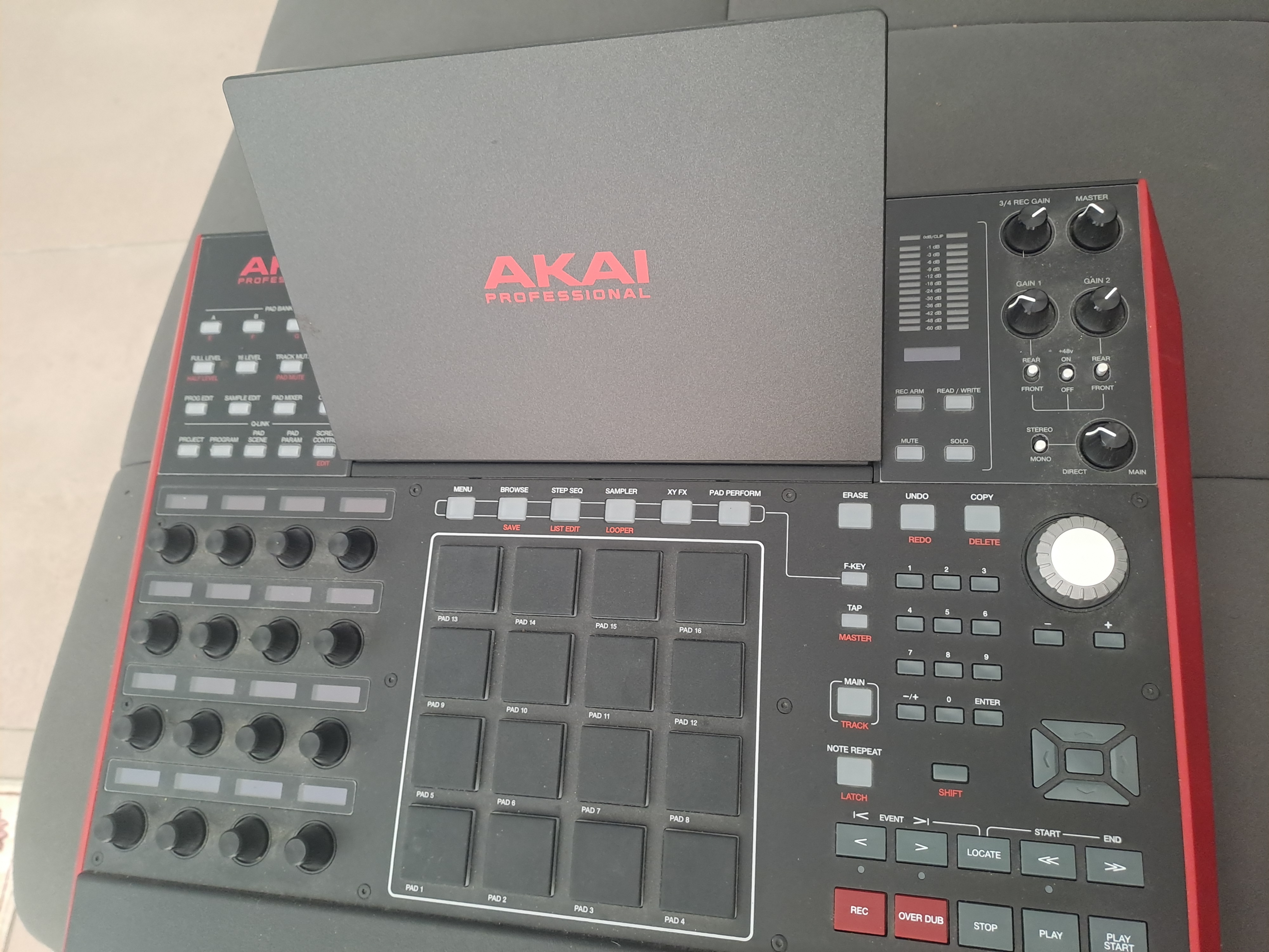 Akai Professional MPC X (38619)
