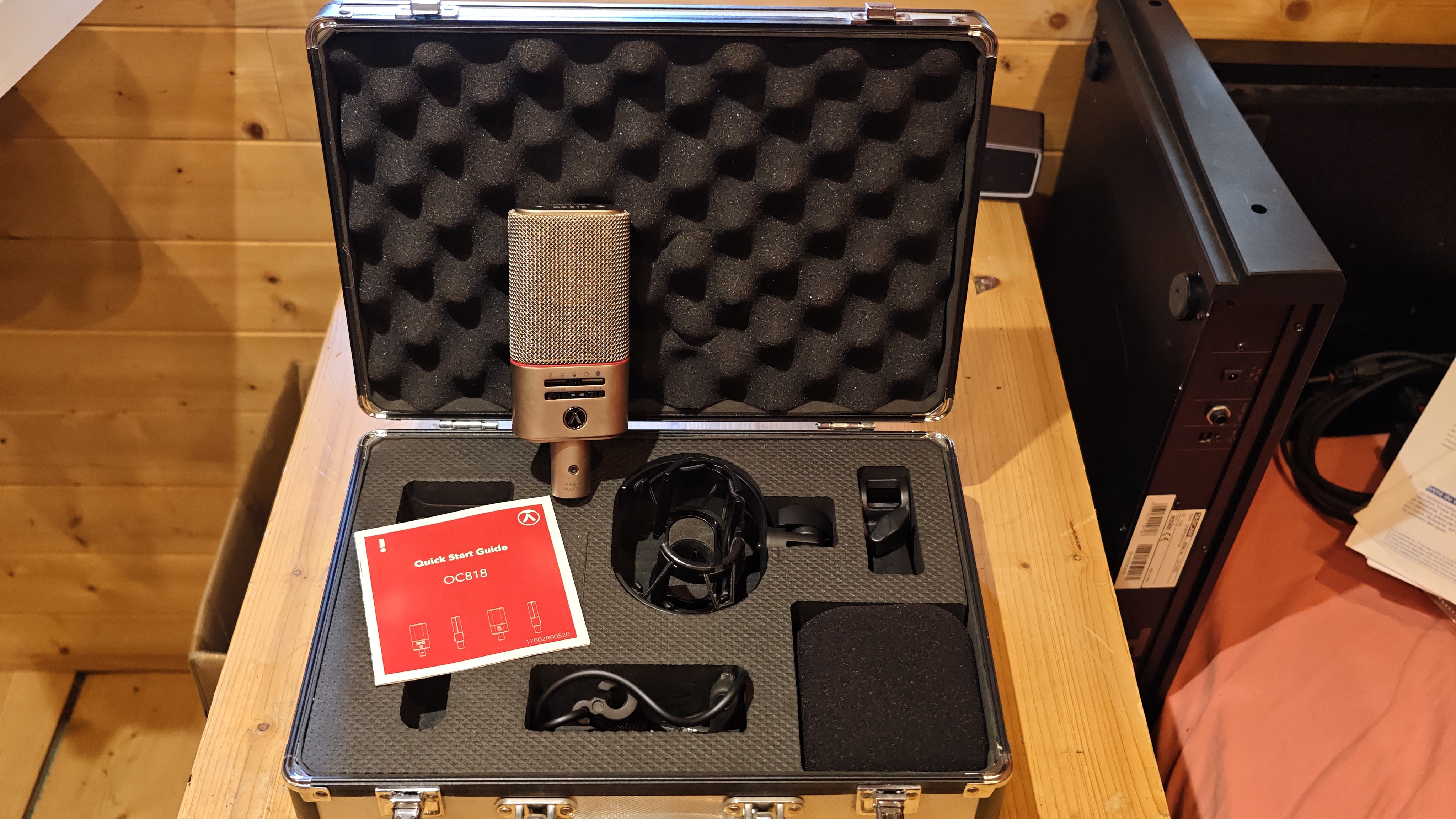 Austrian Audio OC818 set.