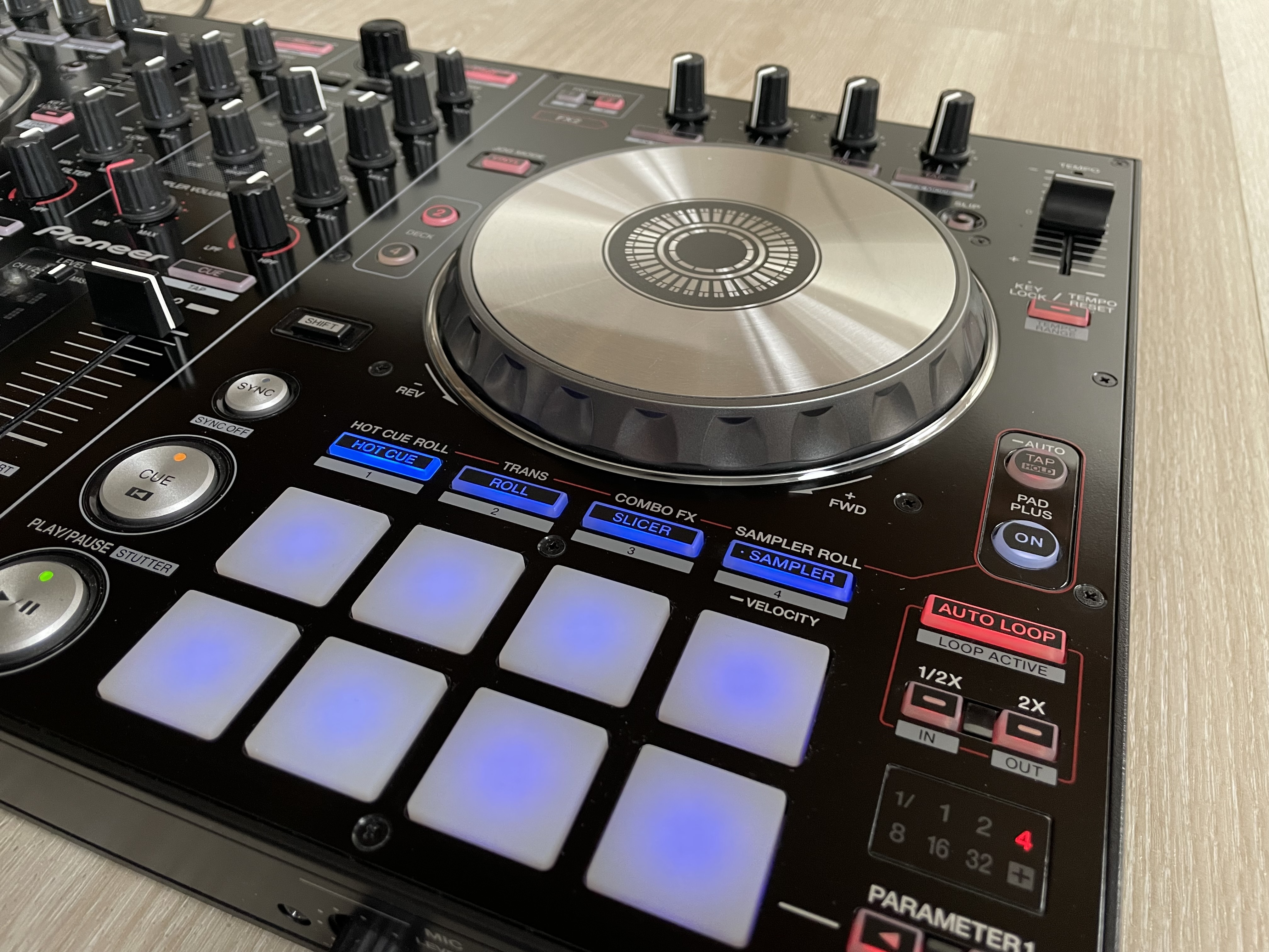 Pioneer DDJ-SR (5527)