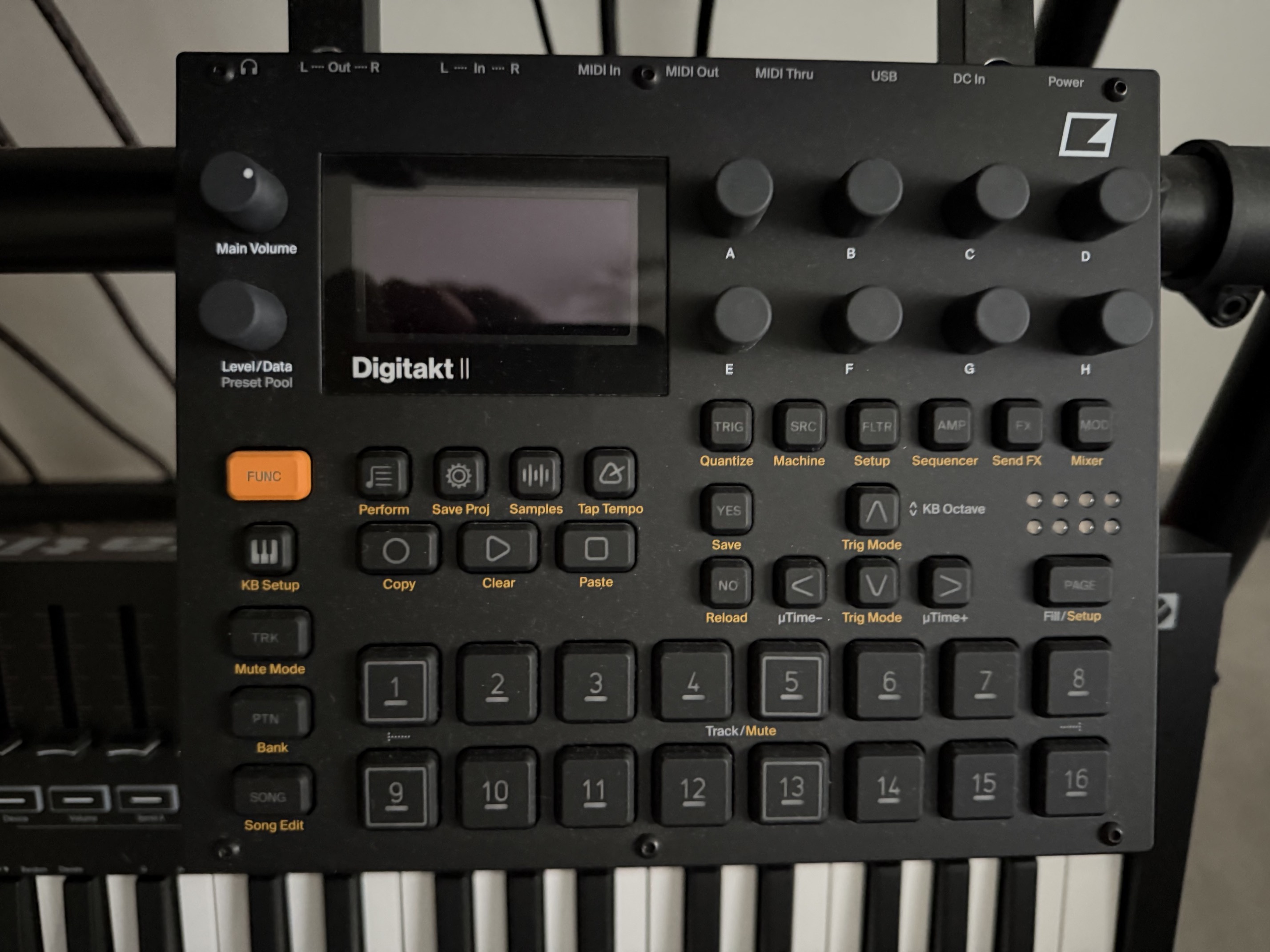 Vends Elektron Digitakt 2