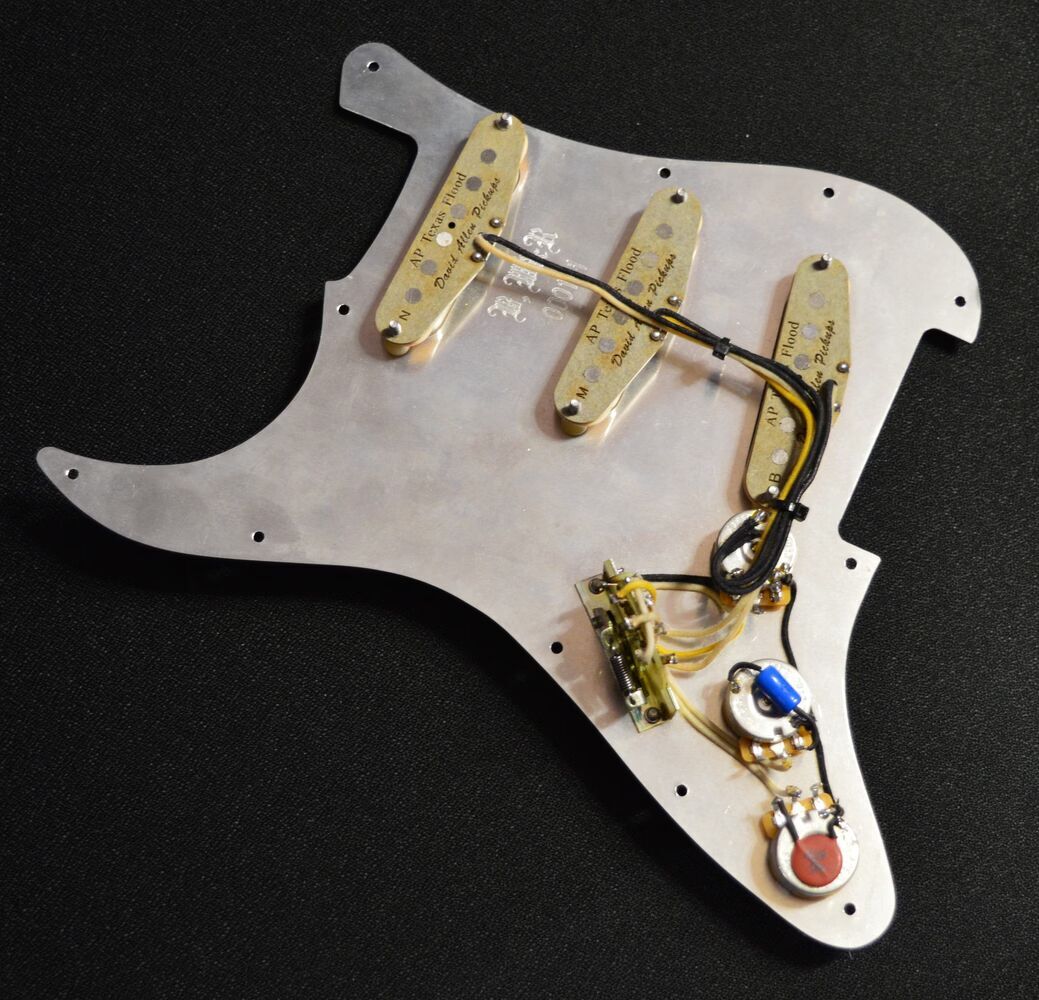 plaque-stratocaster-aluminium-5288284