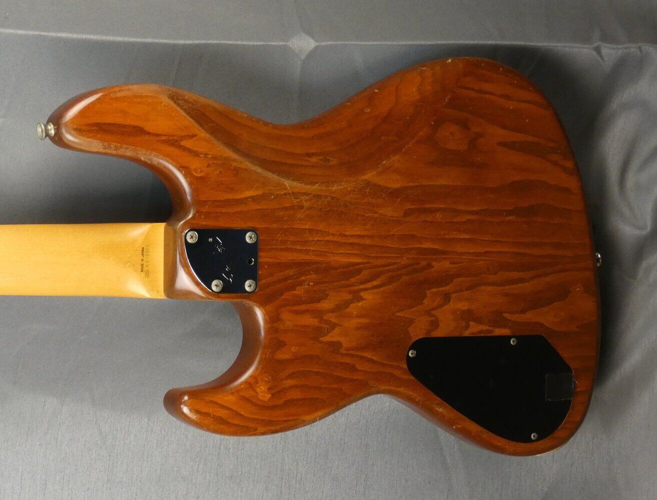 fender-jazz-bass-5352517