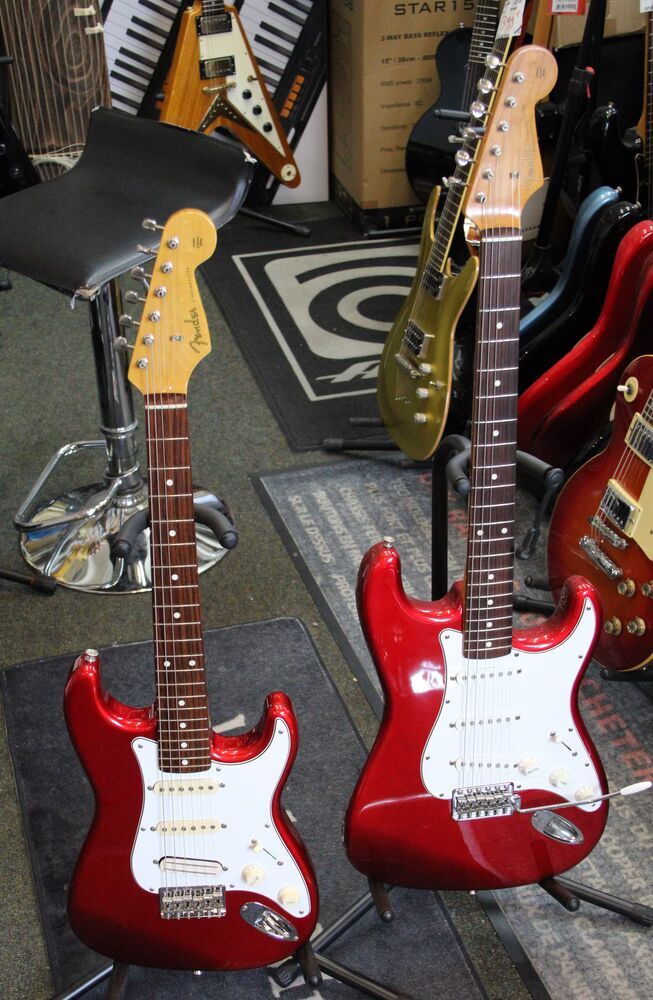 fender-stratocaster-st-5166168