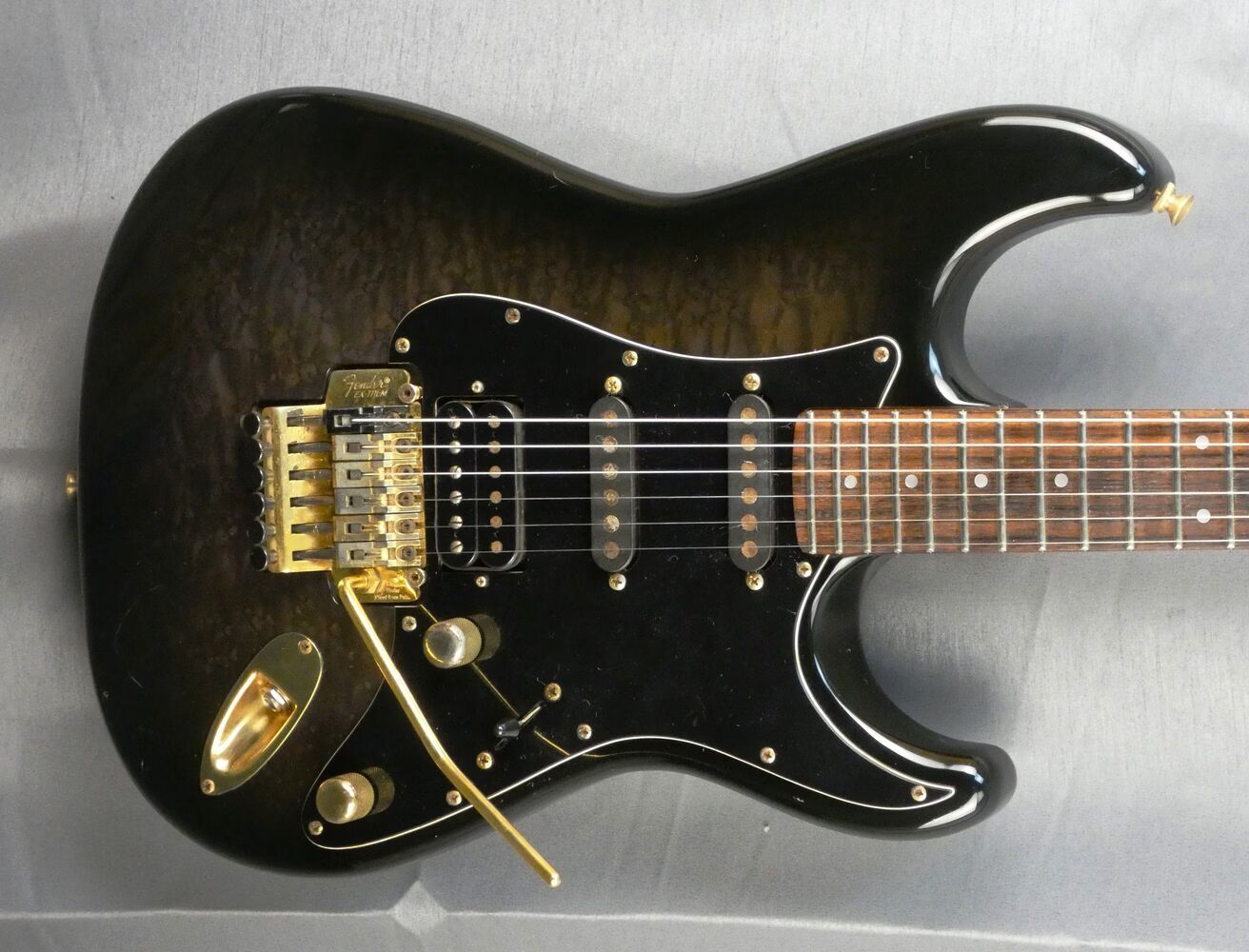 fender-stratocaster-str-5331731