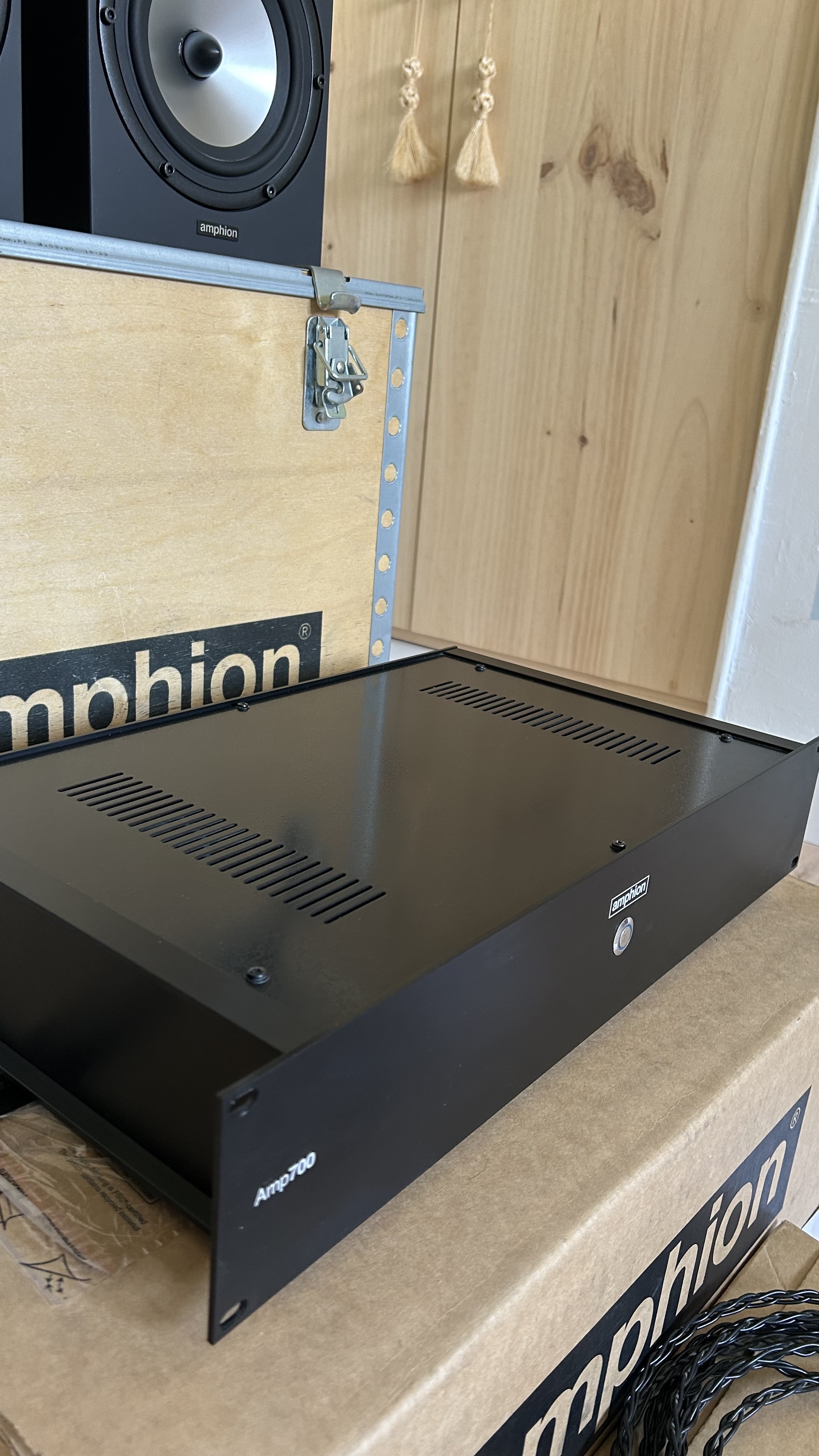 Amphion One18 (44738)