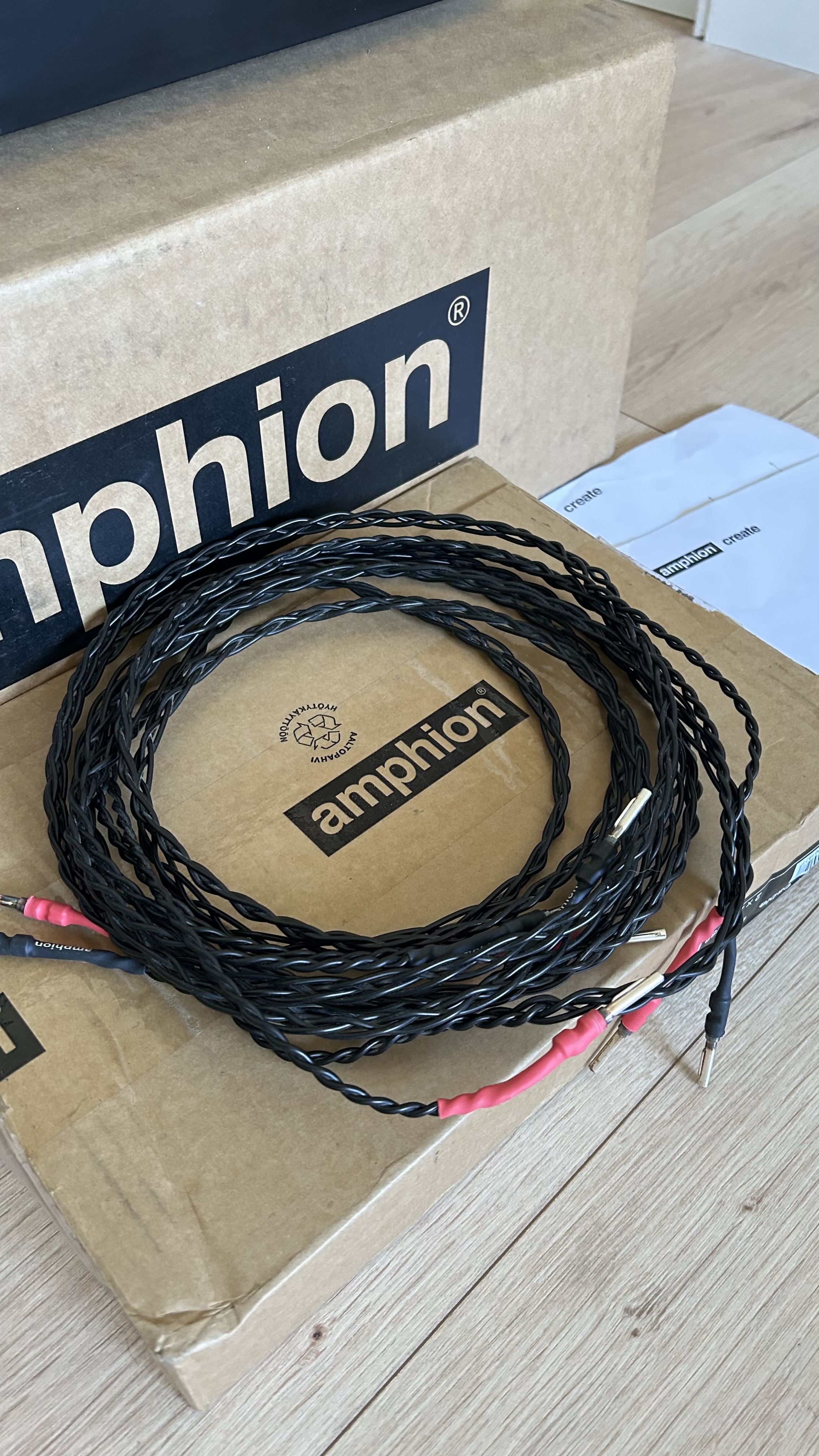 Amphion One18 (4561)